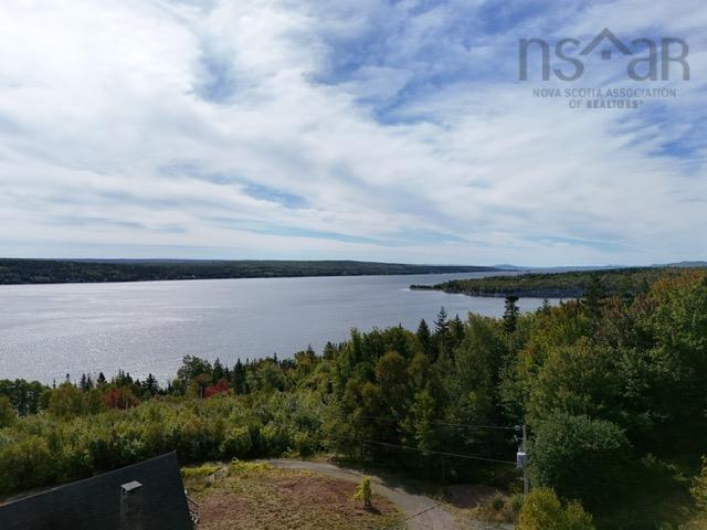 $799,000.00: 935 Big Harbour Road, Big Harbour