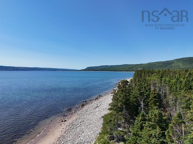 $100,000.00: Cabot Trail, Indian Brook