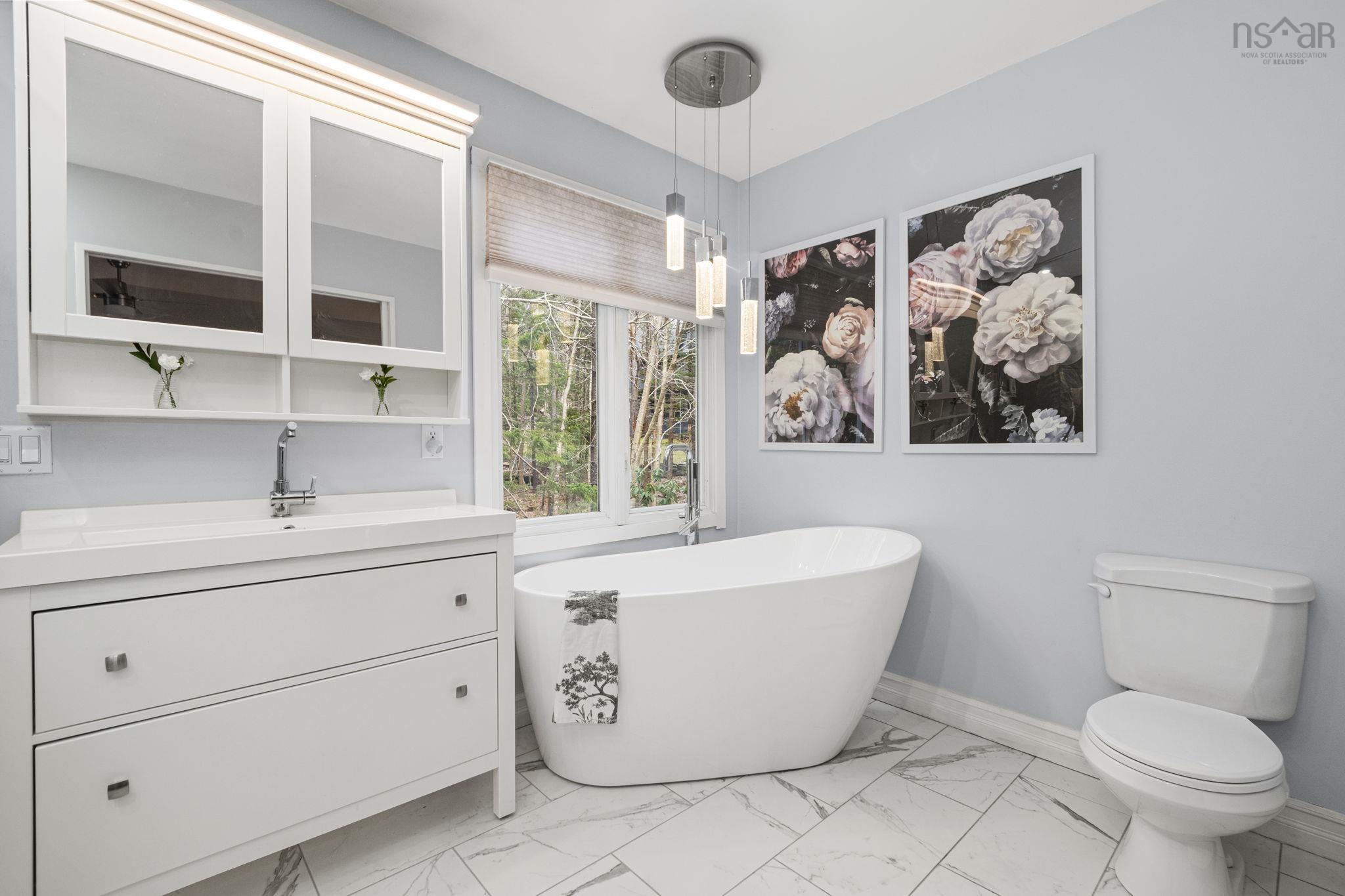 35 Golf Links Road, Bedford, NS (MLS 202609659)