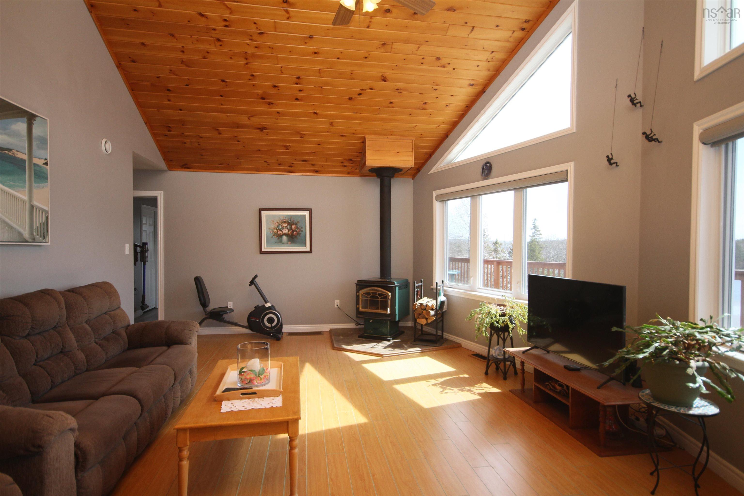 $445,000.00: 543 Lower River Road, Cleveland