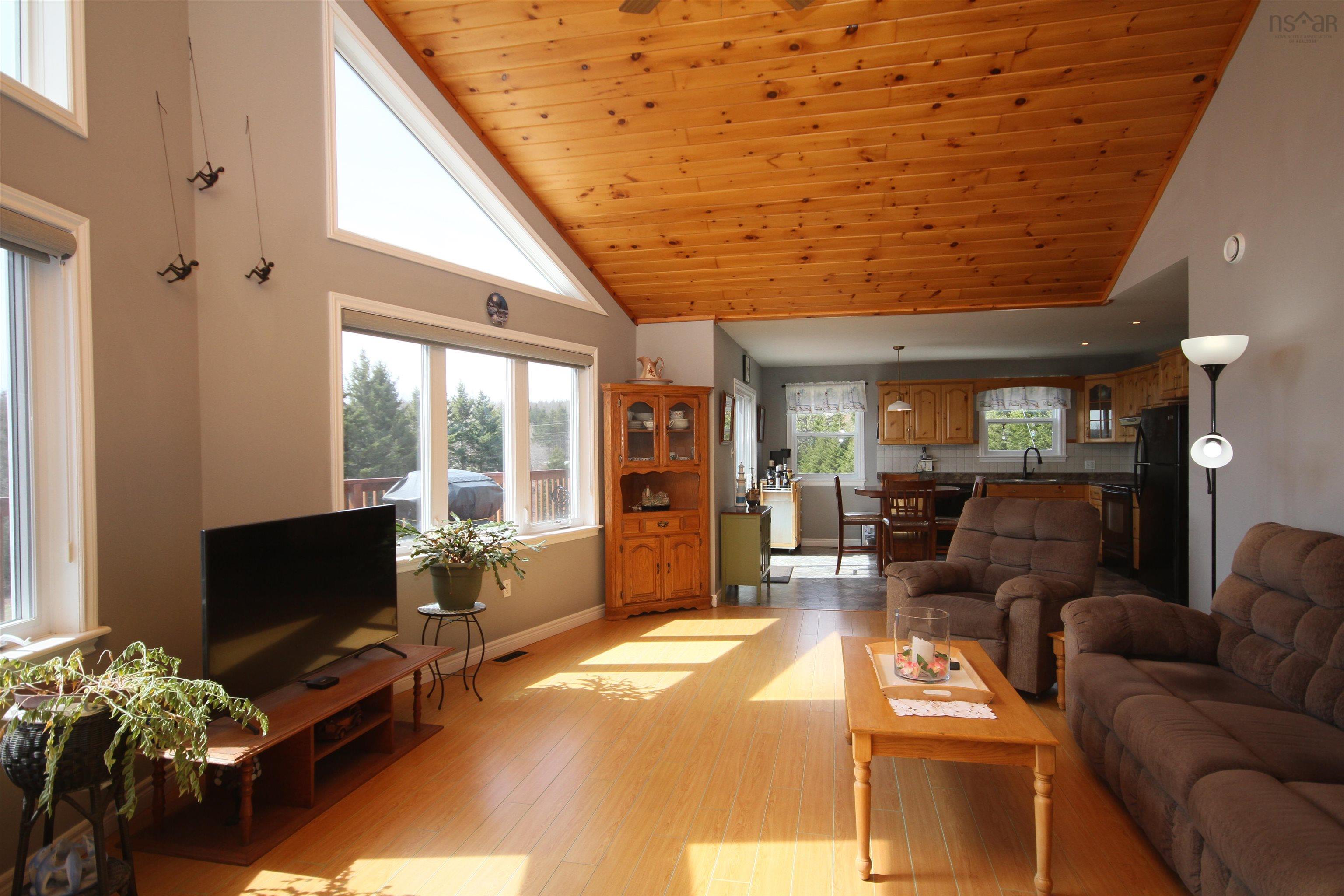 $445,000.00: 543 Lower River Road, Cleveland