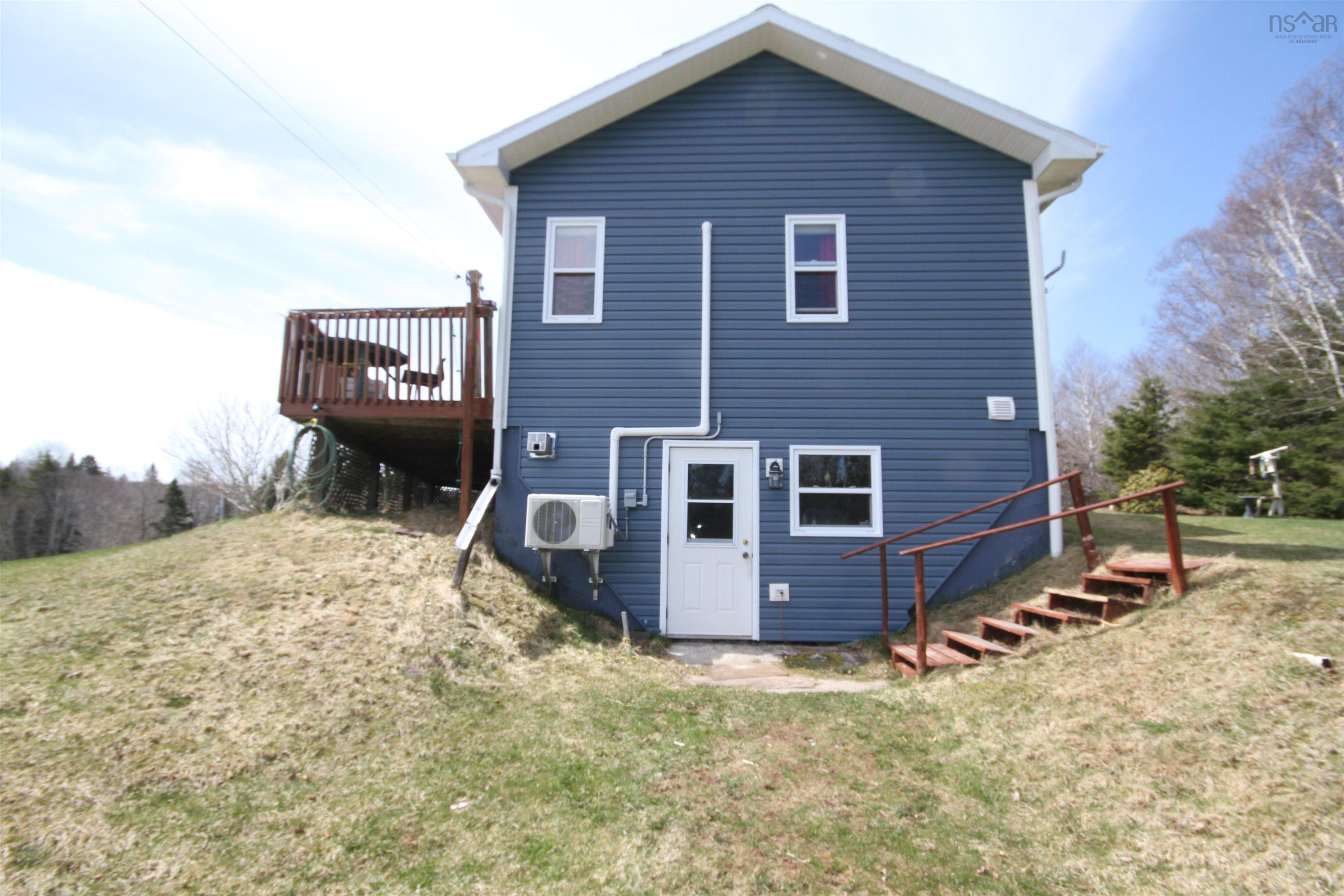 $445,000.00: 543 Lower River Road, Cleveland