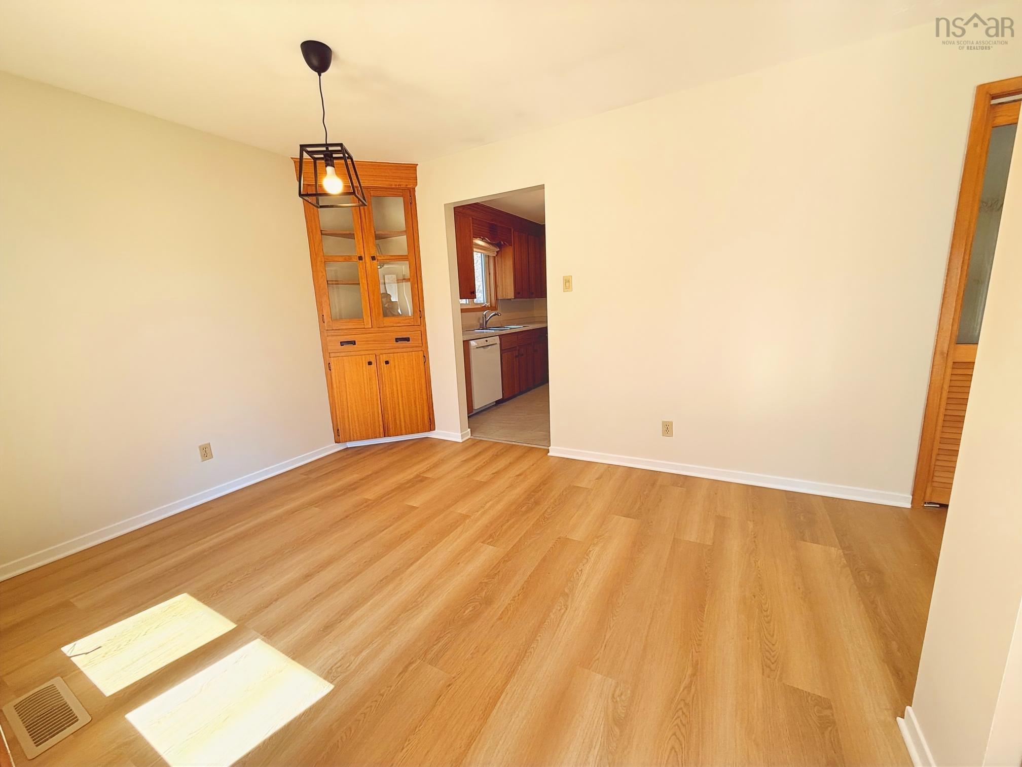 $399,900.00: 293 Kydd Street, Bridgewater