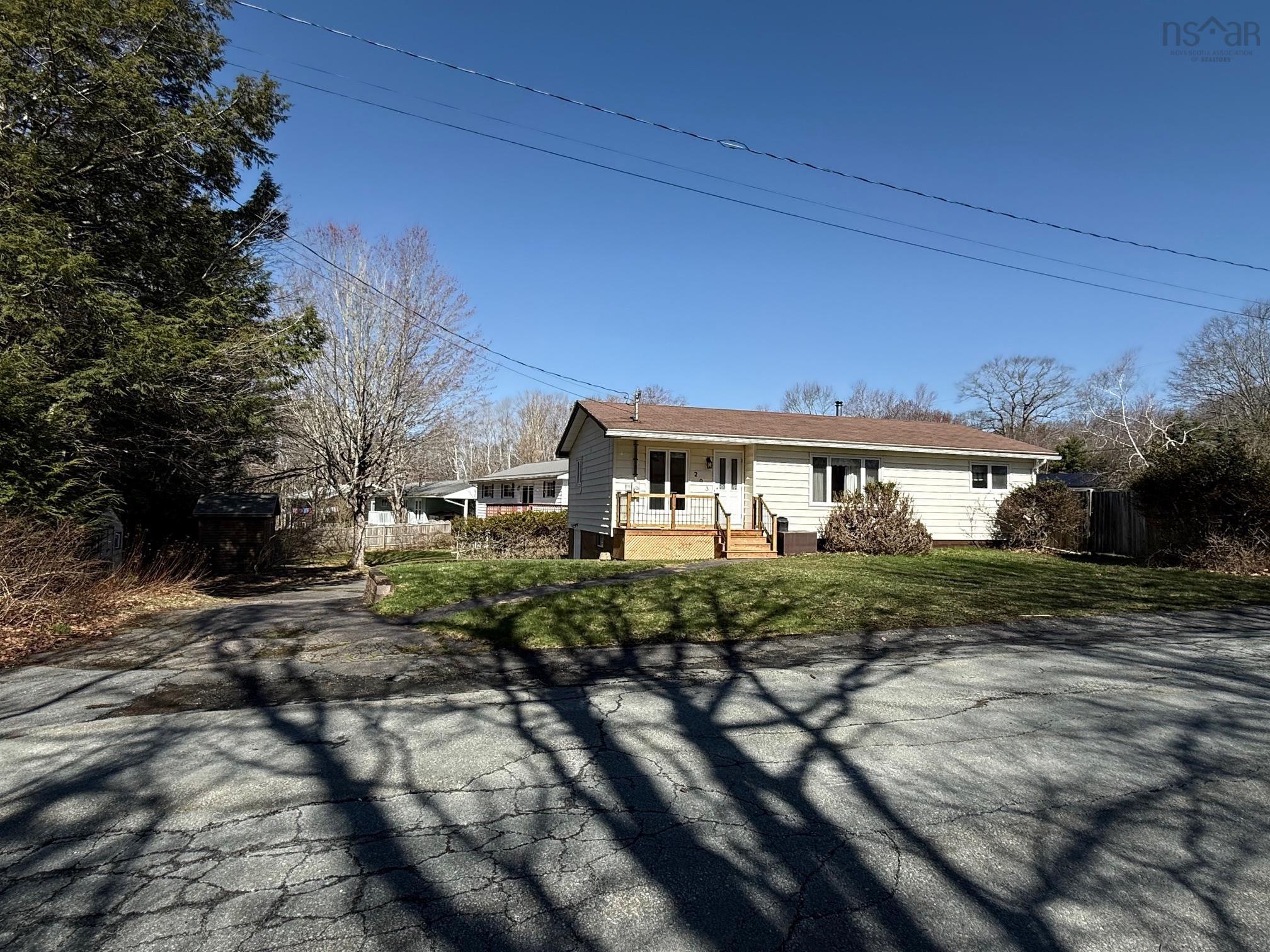 $399,900.00: 293 Kydd Street, Bridgewater