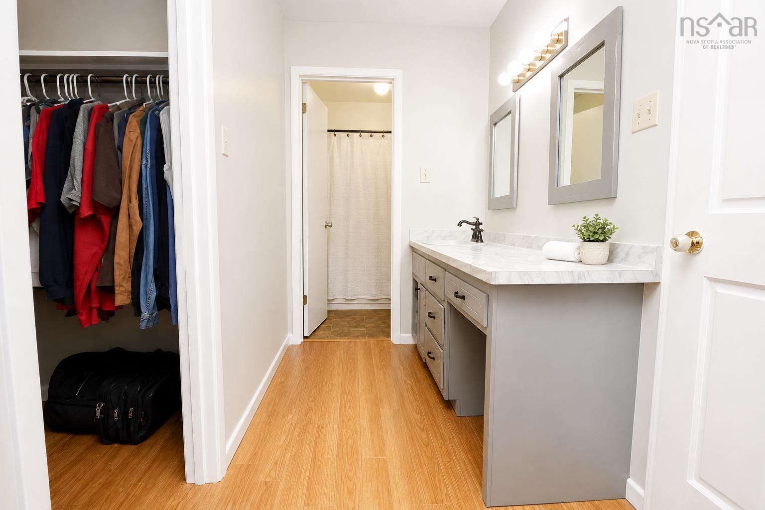 $469,900.00: 39 Fletcher Lane, Brooklyn