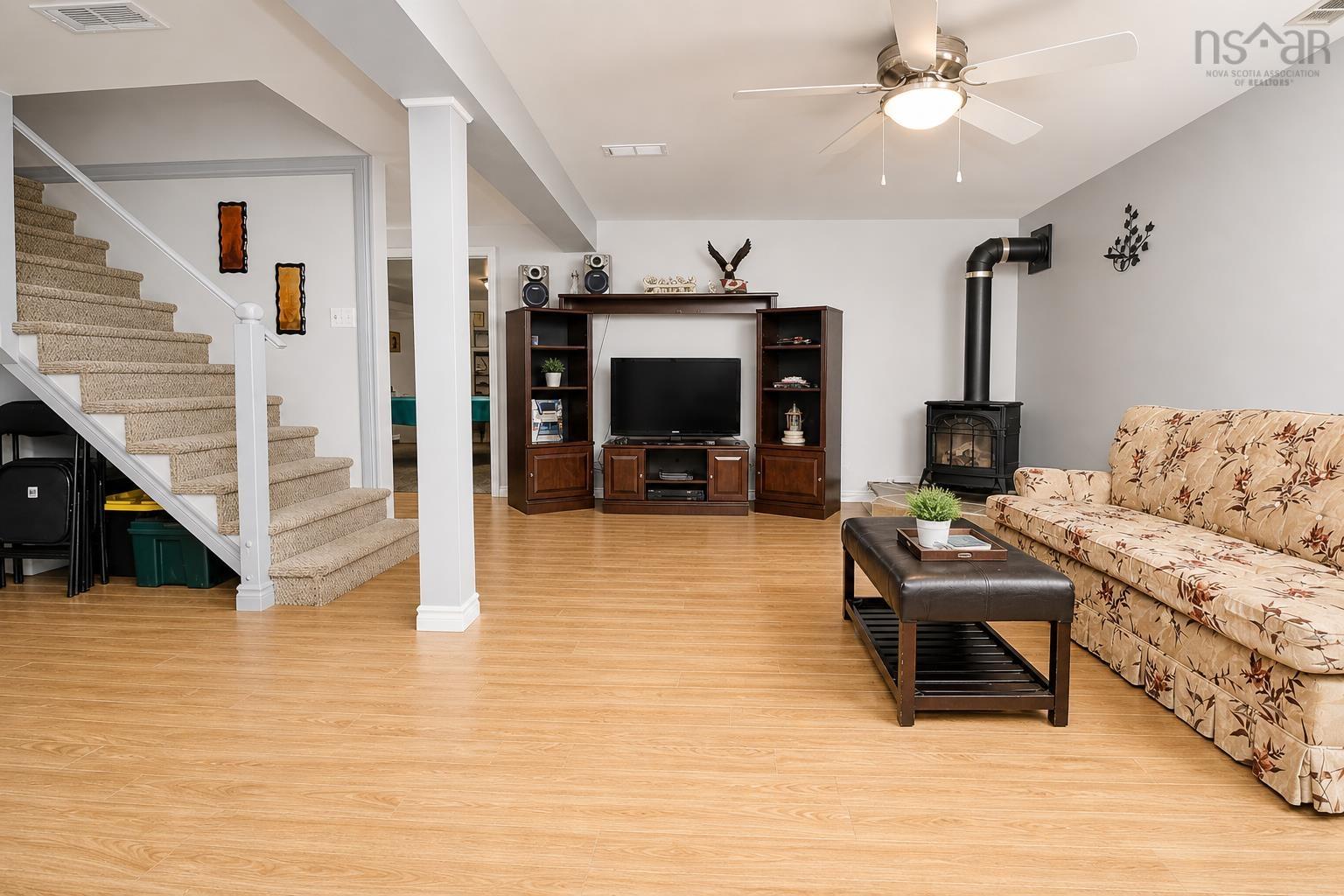 $469,900.00: 39 Fletcher Lane, Brooklyn