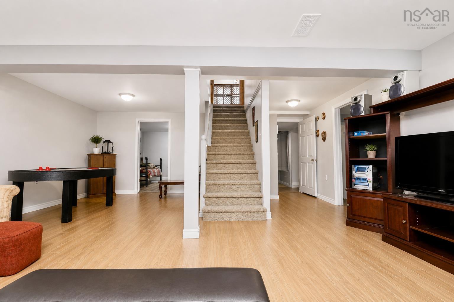 $469,900.00: 39 Fletcher Lane, Brooklyn