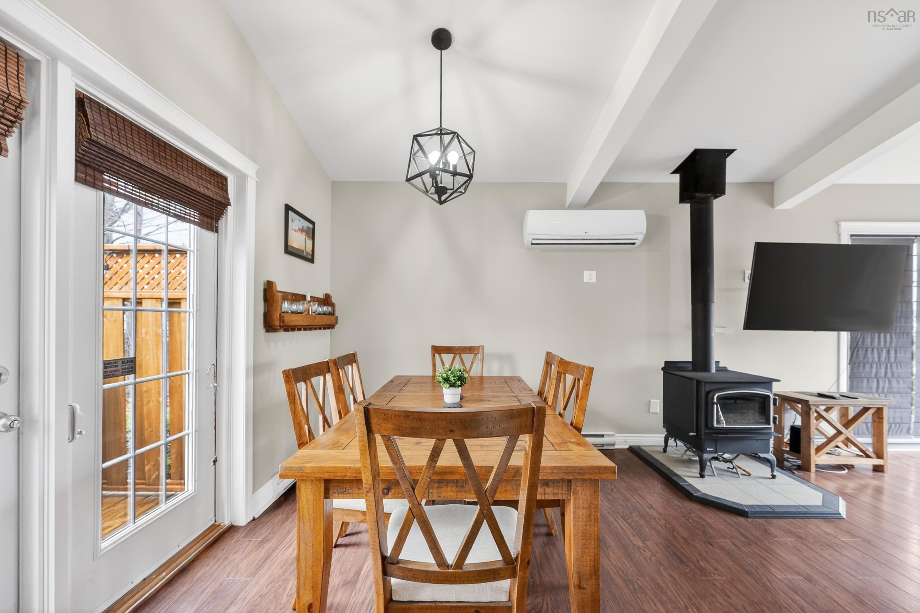 $369,000.00: 60 Riverside Drive, Sydney River