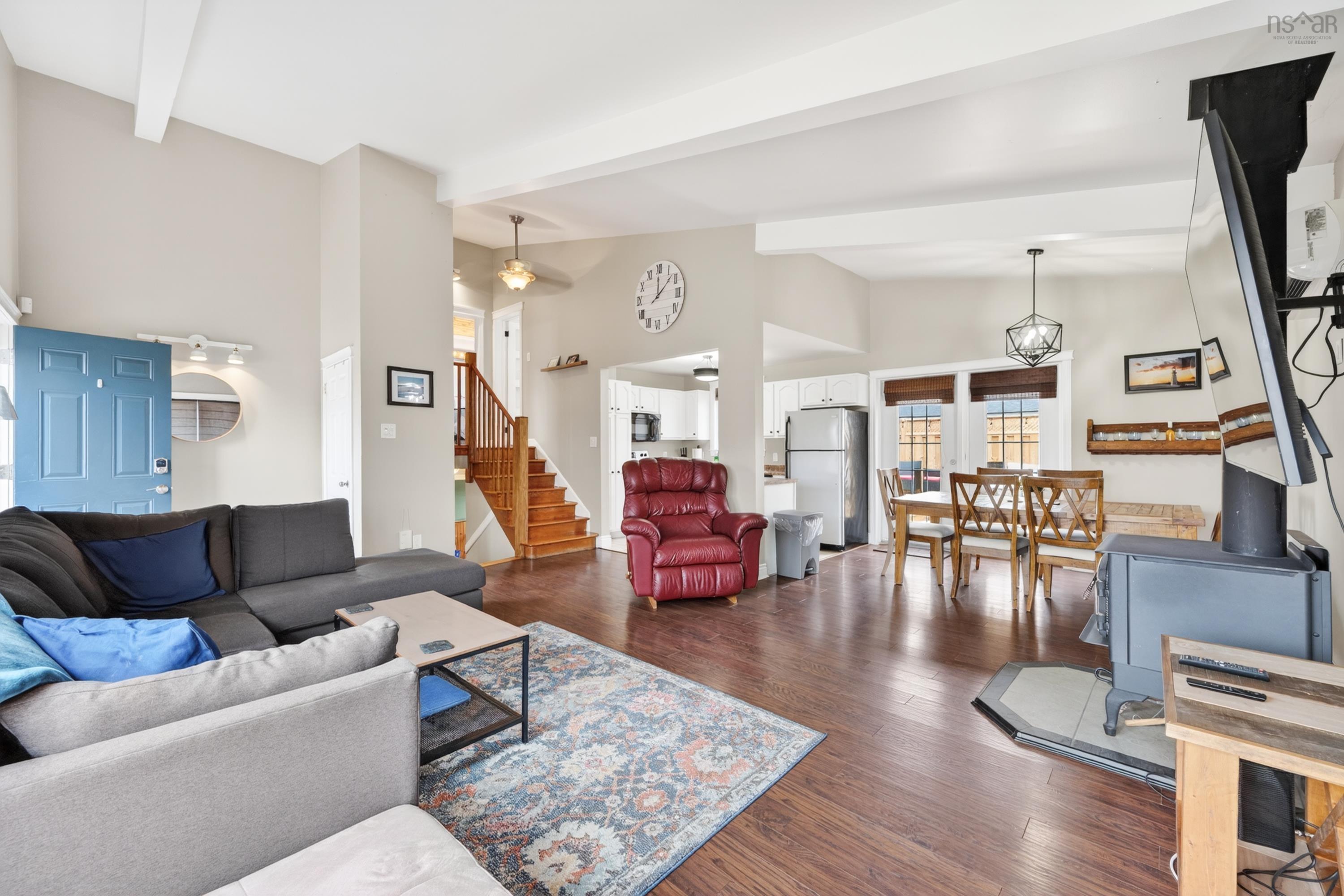 $369,000.00: 60 Riverside Drive, Sydney River
