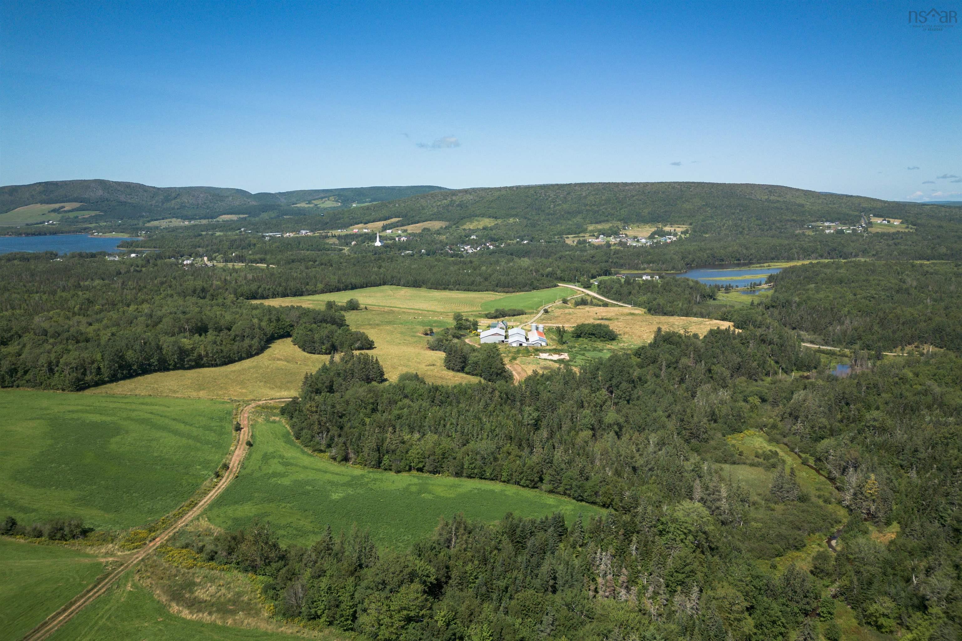 $970,000.00: 166 Rankinville Road, Mabou