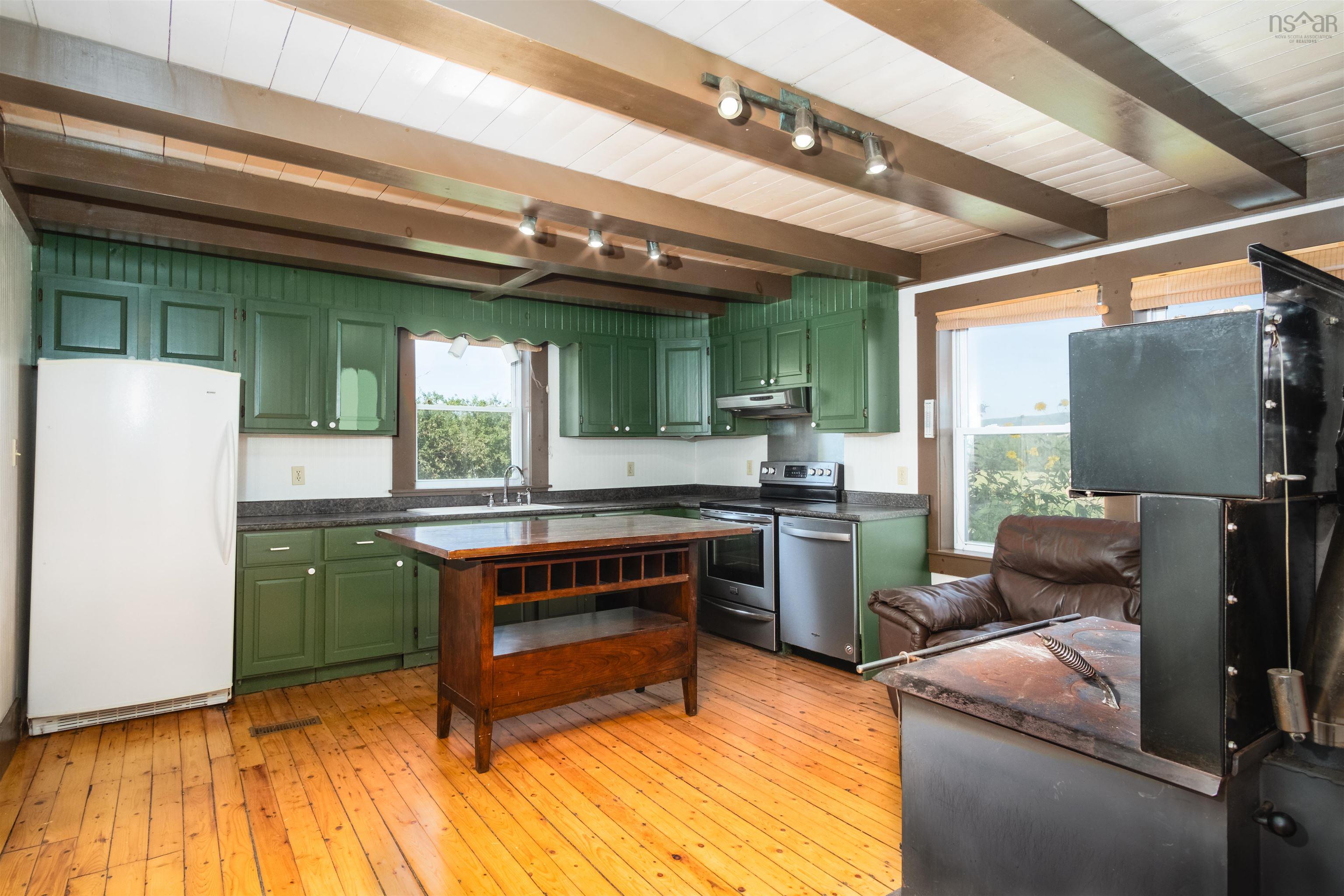 $970,000.00: 166 Rankinville Road, Mabou