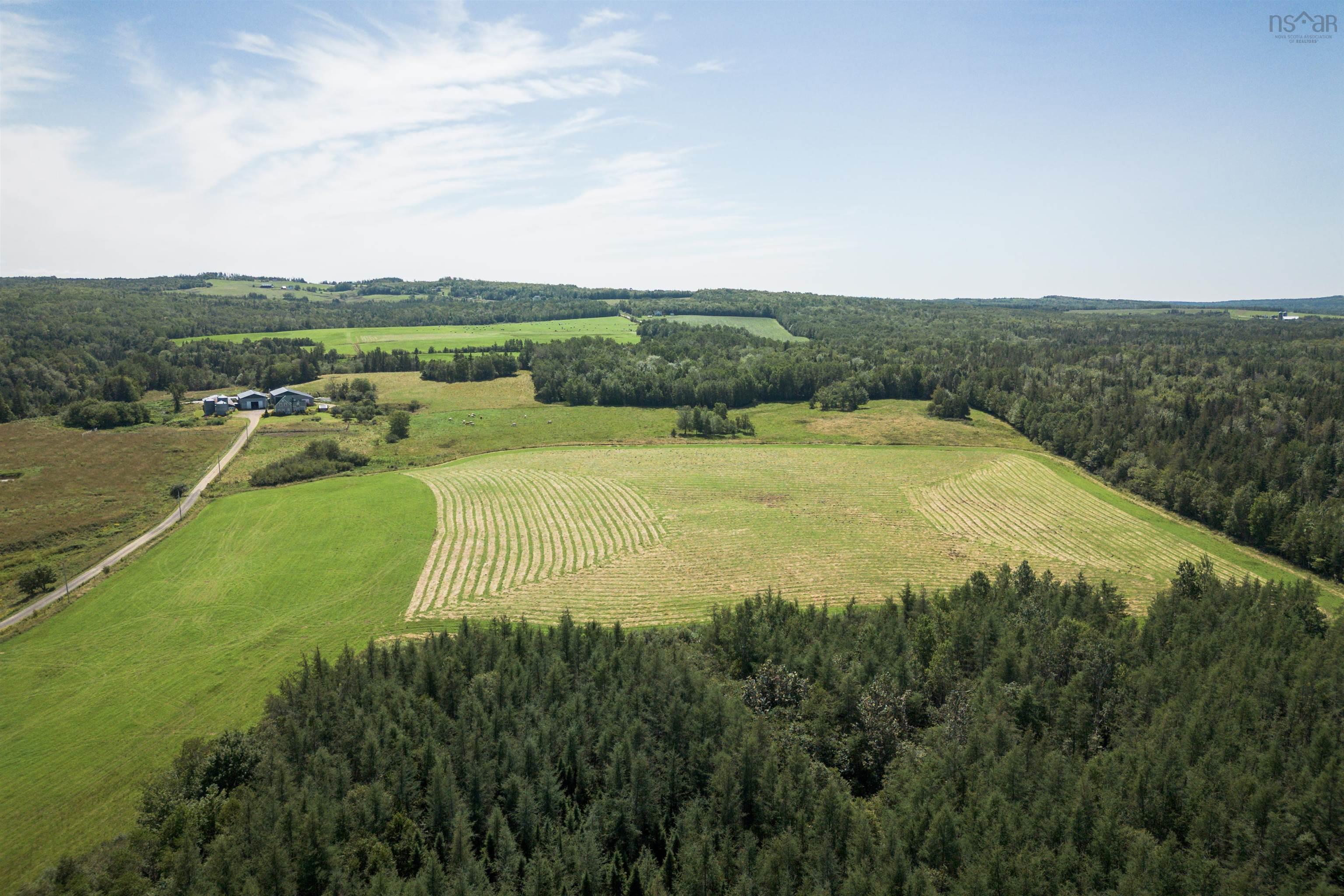 $970,000.00: 166 Rankinville Road, Mabou