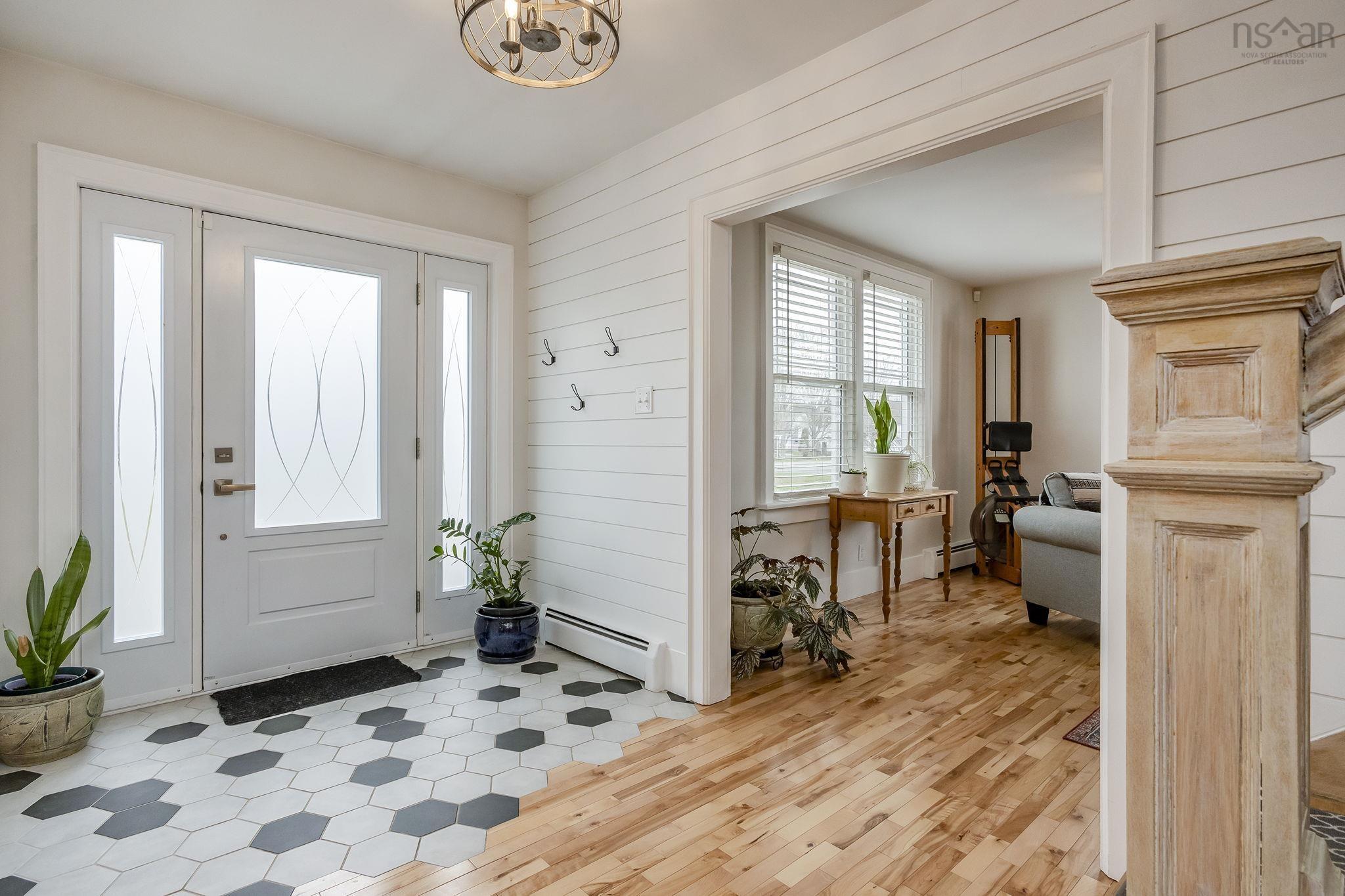 $460,000.00: 2486 Highway 1 Highway, Aylesford