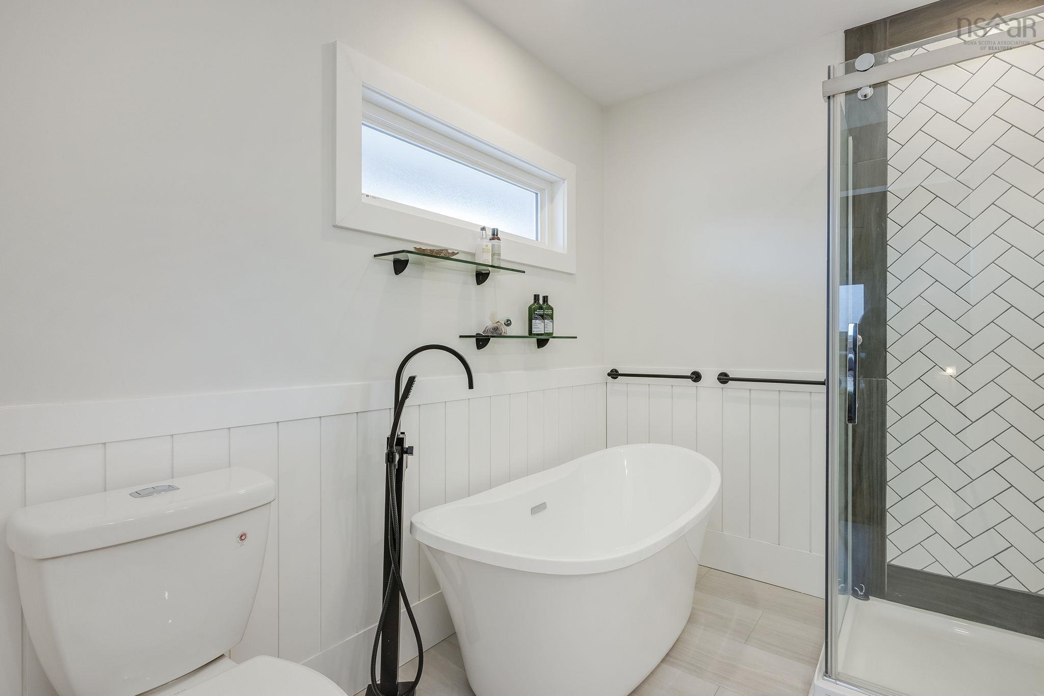$460,000.00: 2486 Highway 1 Highway, Aylesford