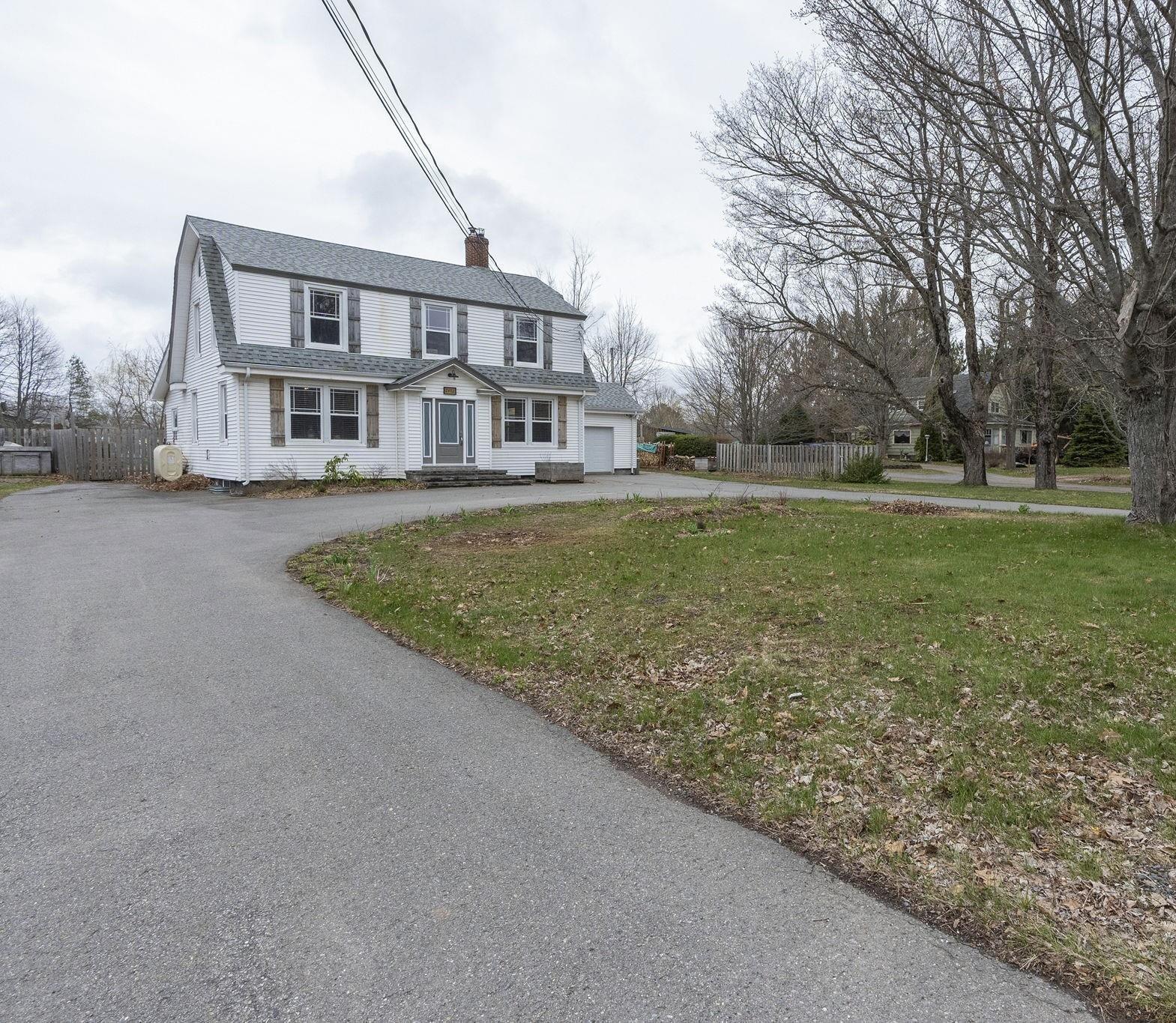$460,000.00: 2486 Highway 1 Highway, Aylesford