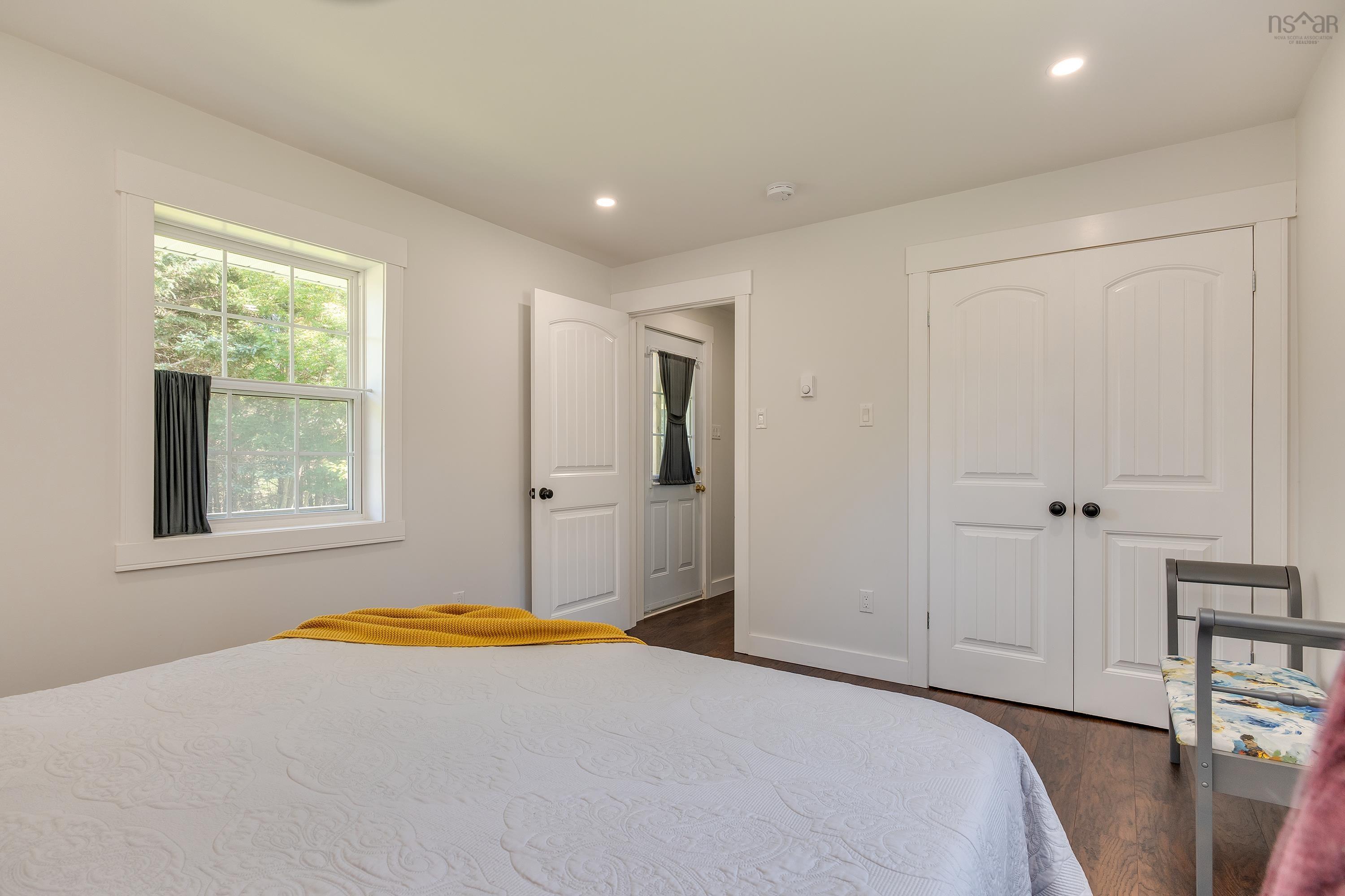 $299,900.00: 20 Howard Stevens Walk, Clam Harbour
