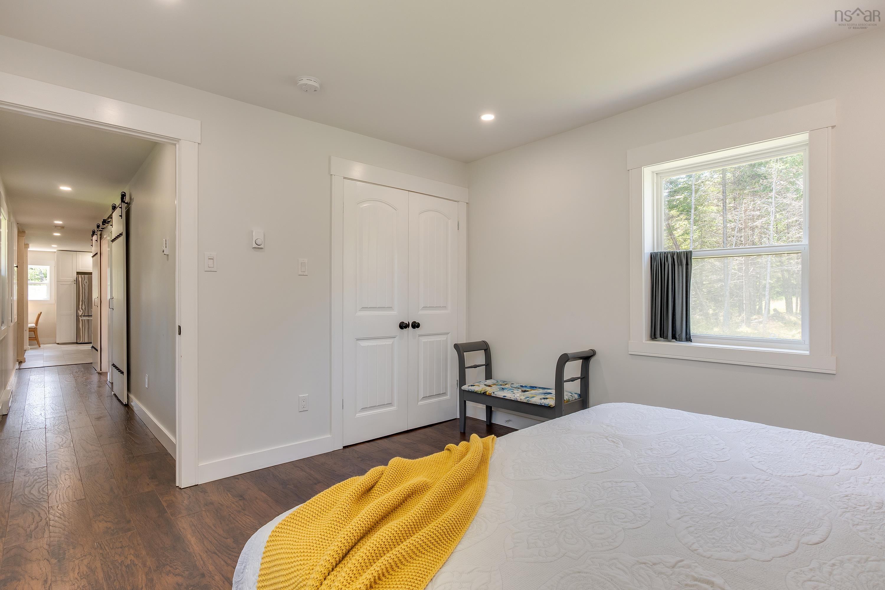 $299,900.00: 20 Howard Stevens Walk, Clam Harbour