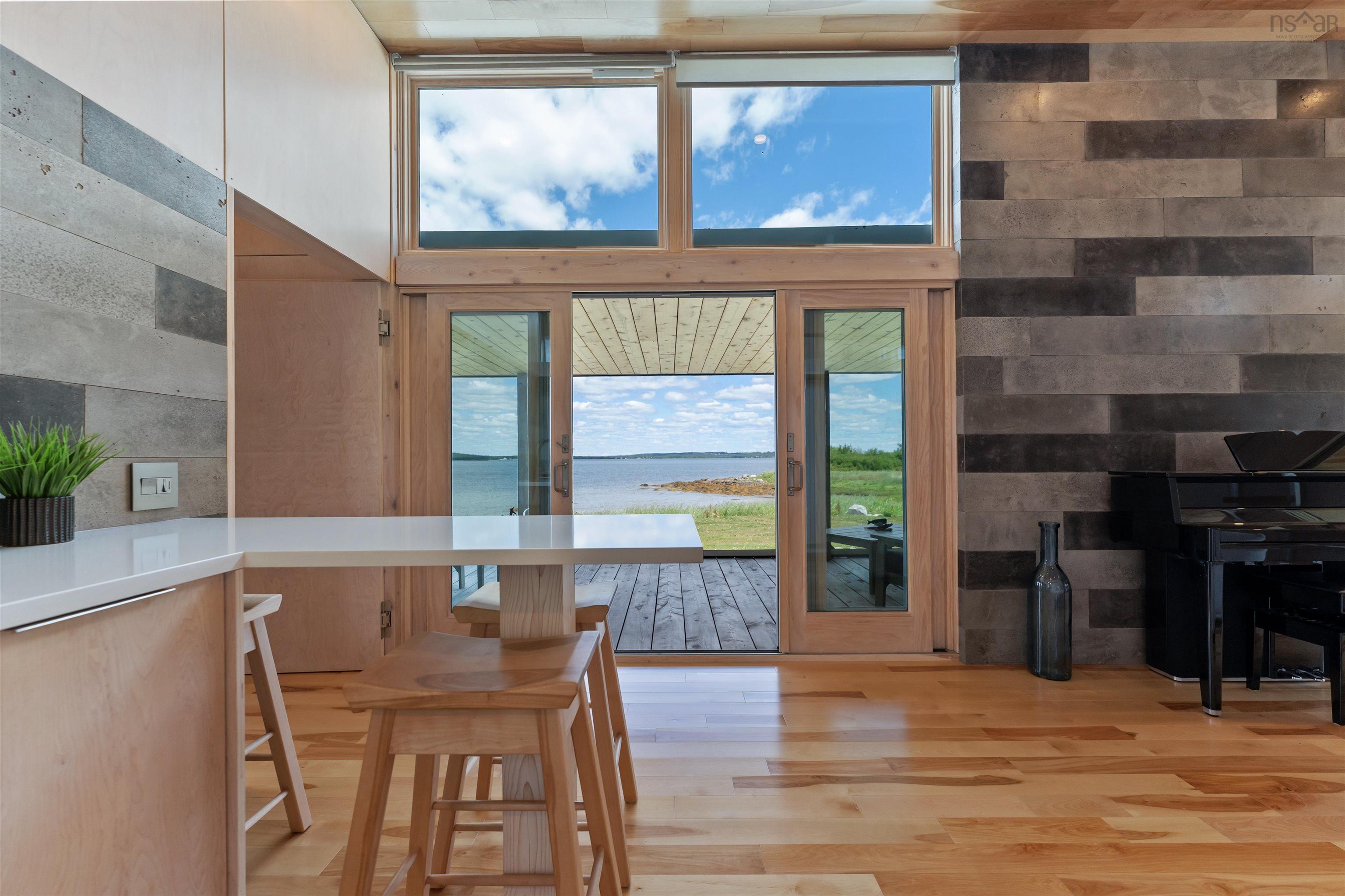 $950,000.00: 325 Long Cove Road, Port Medway