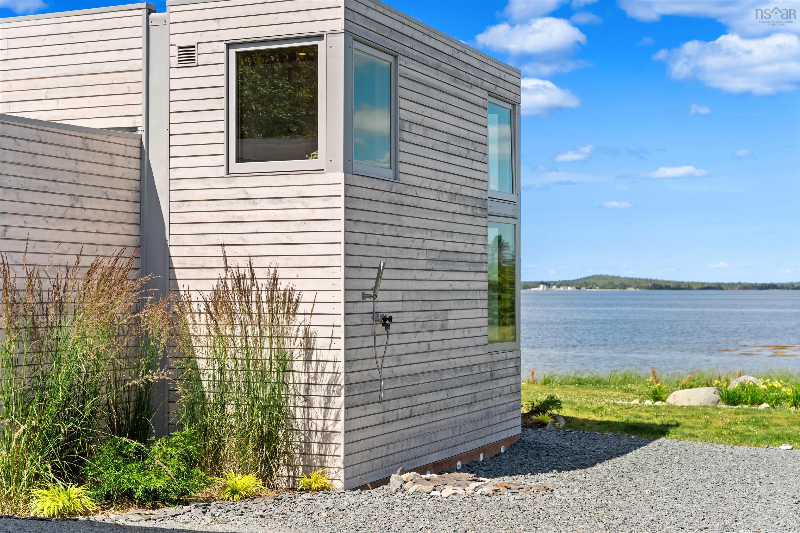 $950,000.00: 325 Long Cove Road, Port Medway