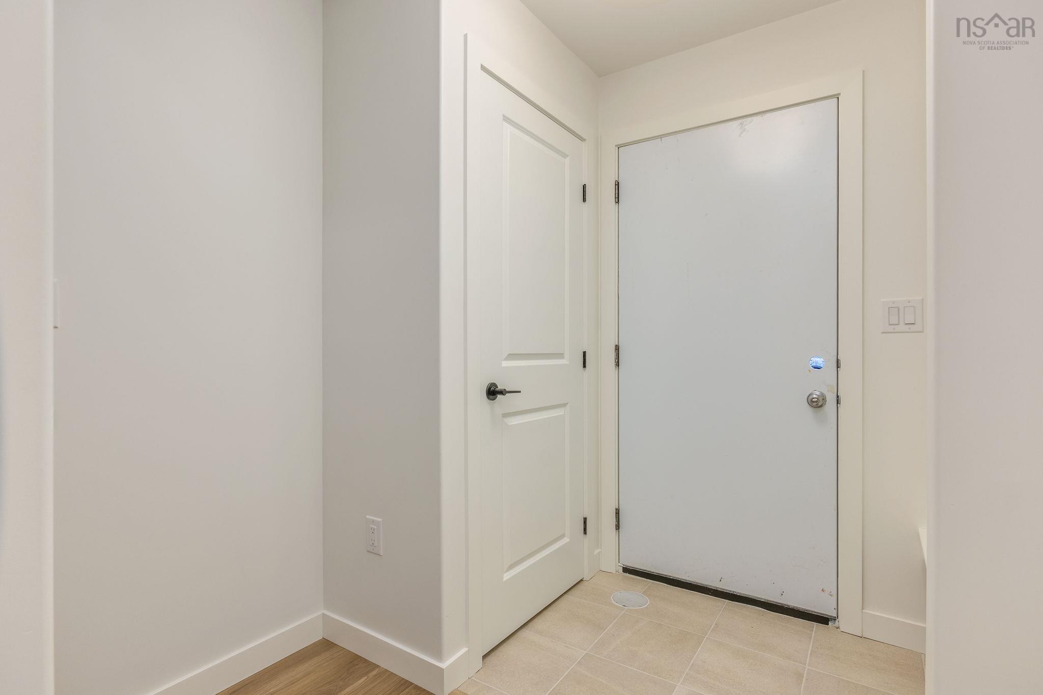 $639,900.00: SMD-3B 28 Simona Drive, Dartmouth
