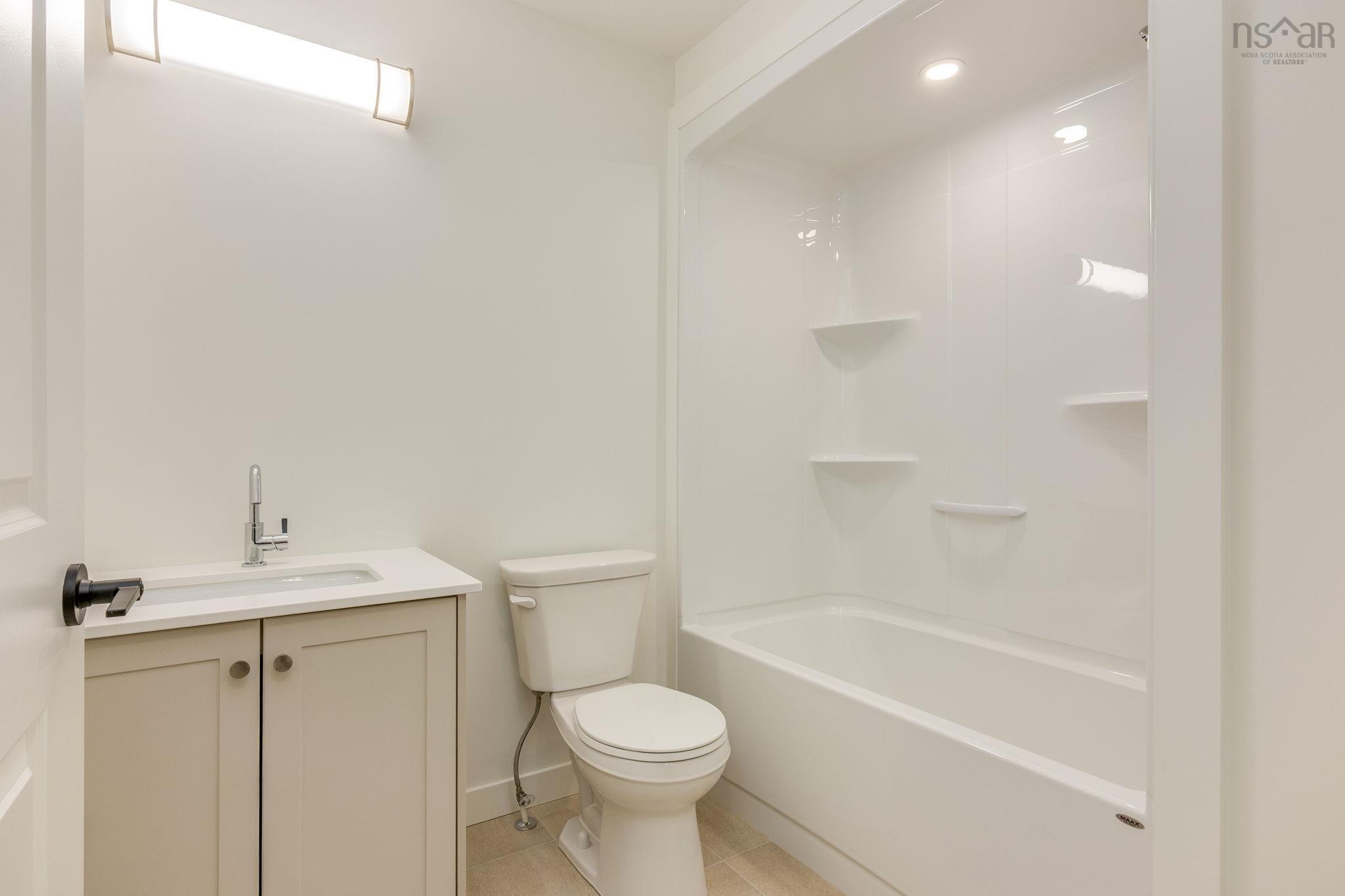 $639,900.00: SMD-3B 28 Simona Drive, Dartmouth
