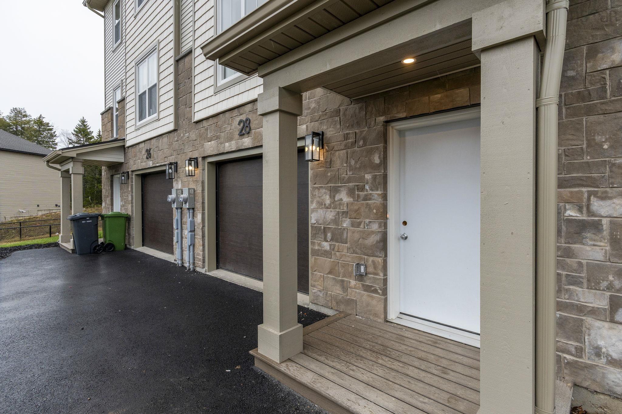 $639,900.00: SMD-3B 28 Simona Drive, Dartmouth