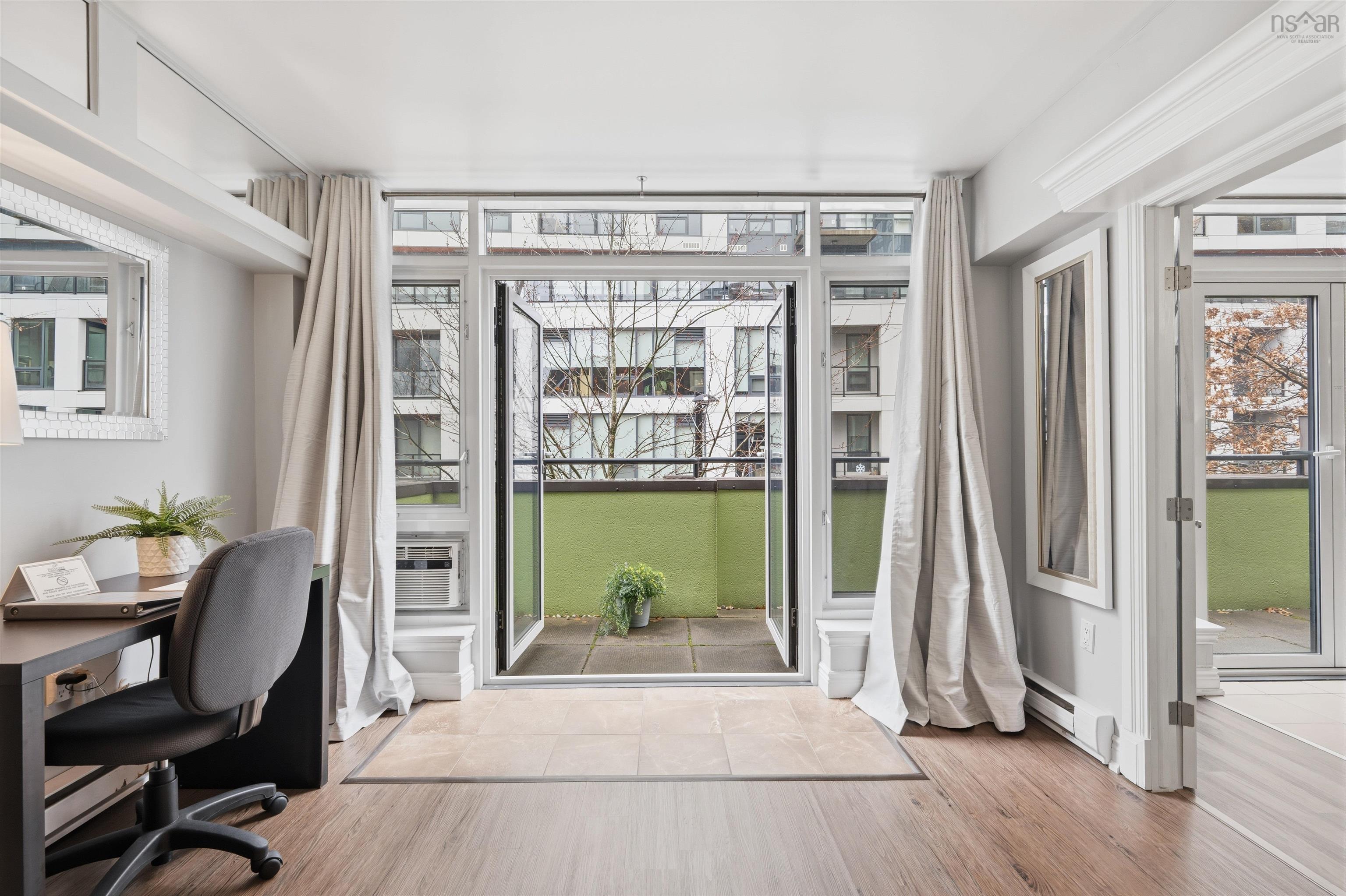 $550,000.00: 1002 1454 Dresden Row, Halifax