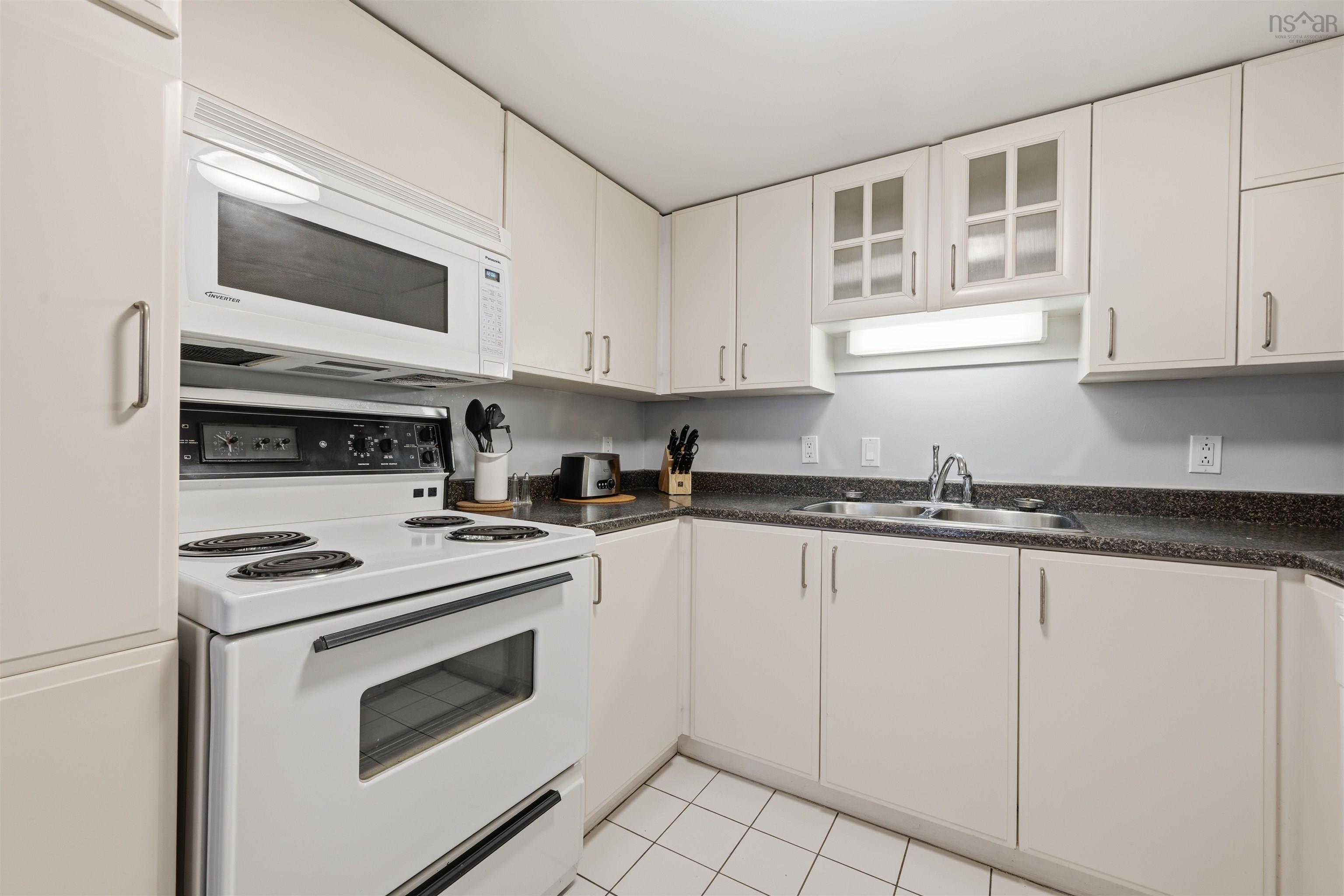 1002 1454 Dresden Row, Halifax, NS (MLS 202609712)