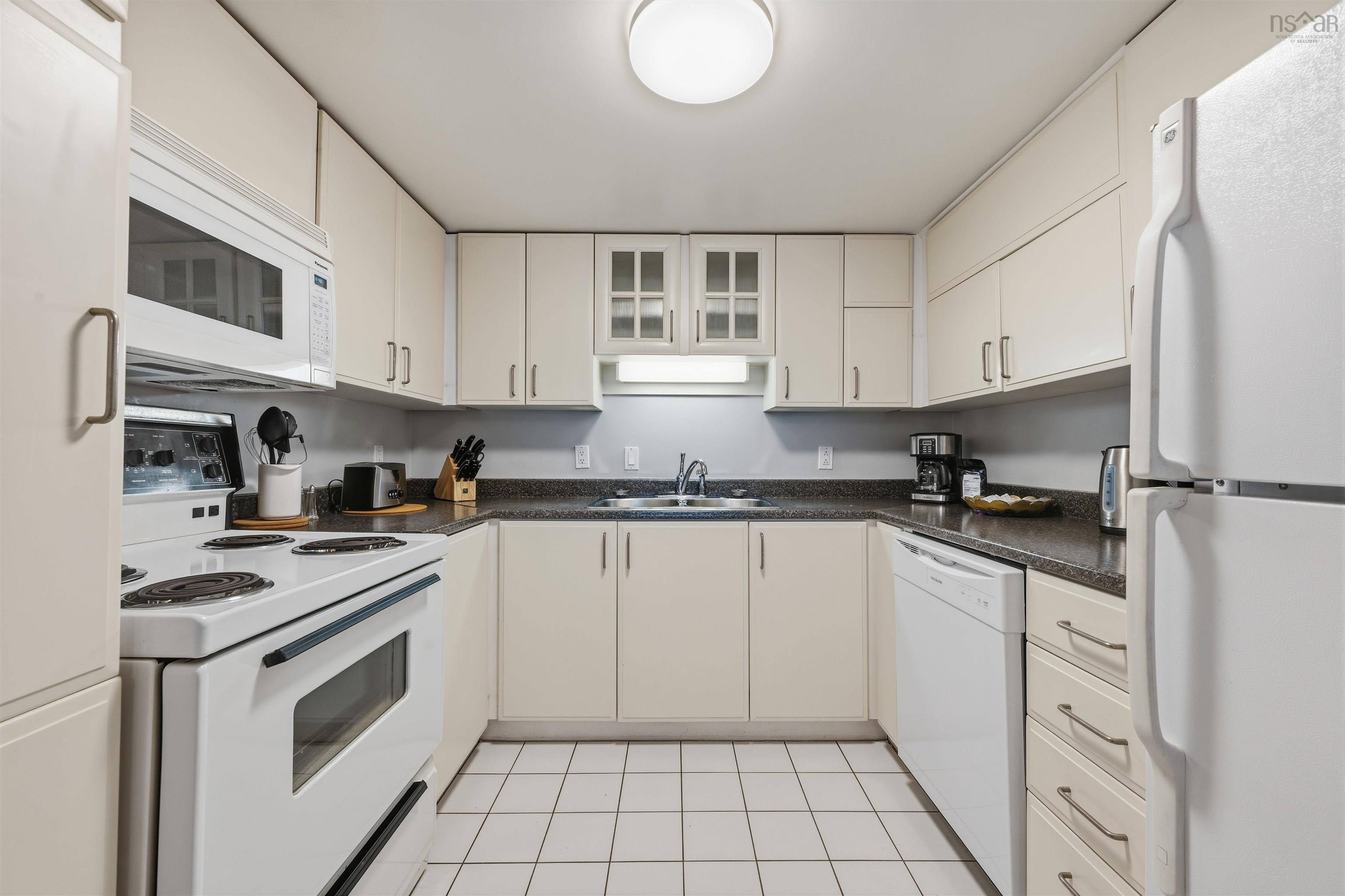 $550,000.00: 1002 1454 Dresden Row, Halifax