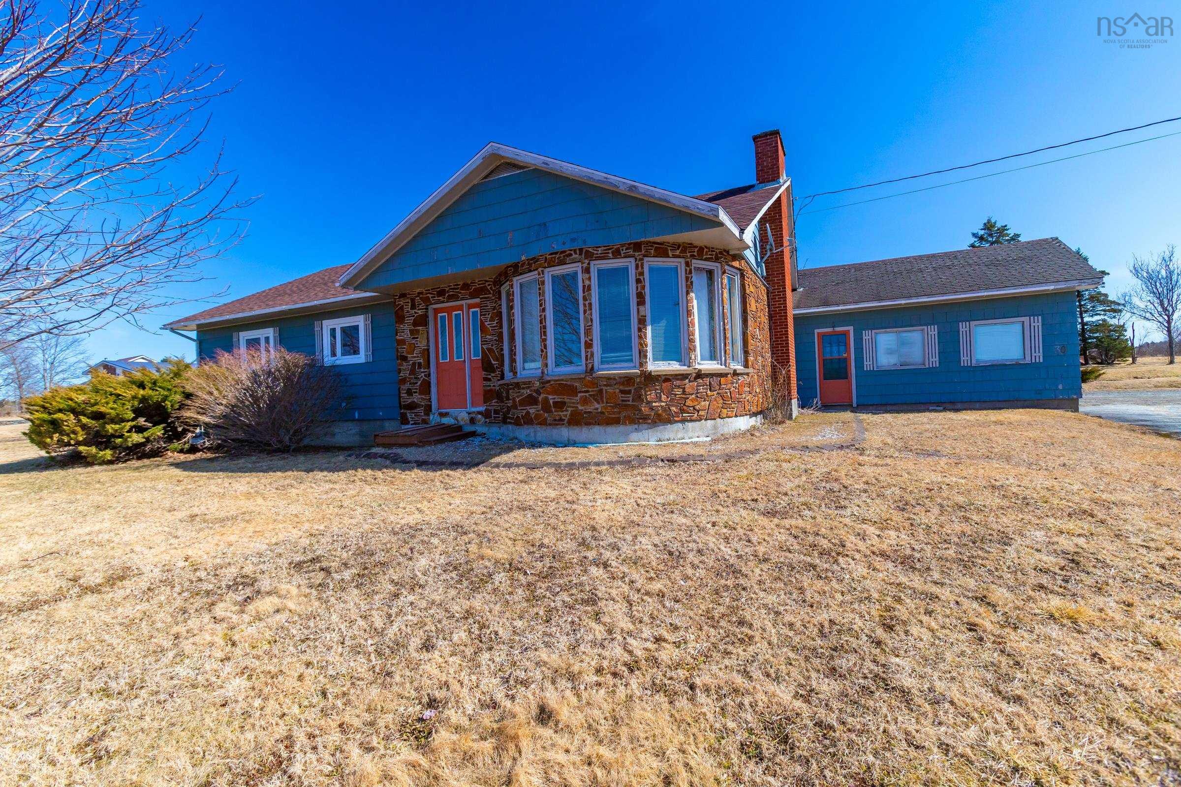 $299,000.00: 30 Common Cross Road, Saulnierville