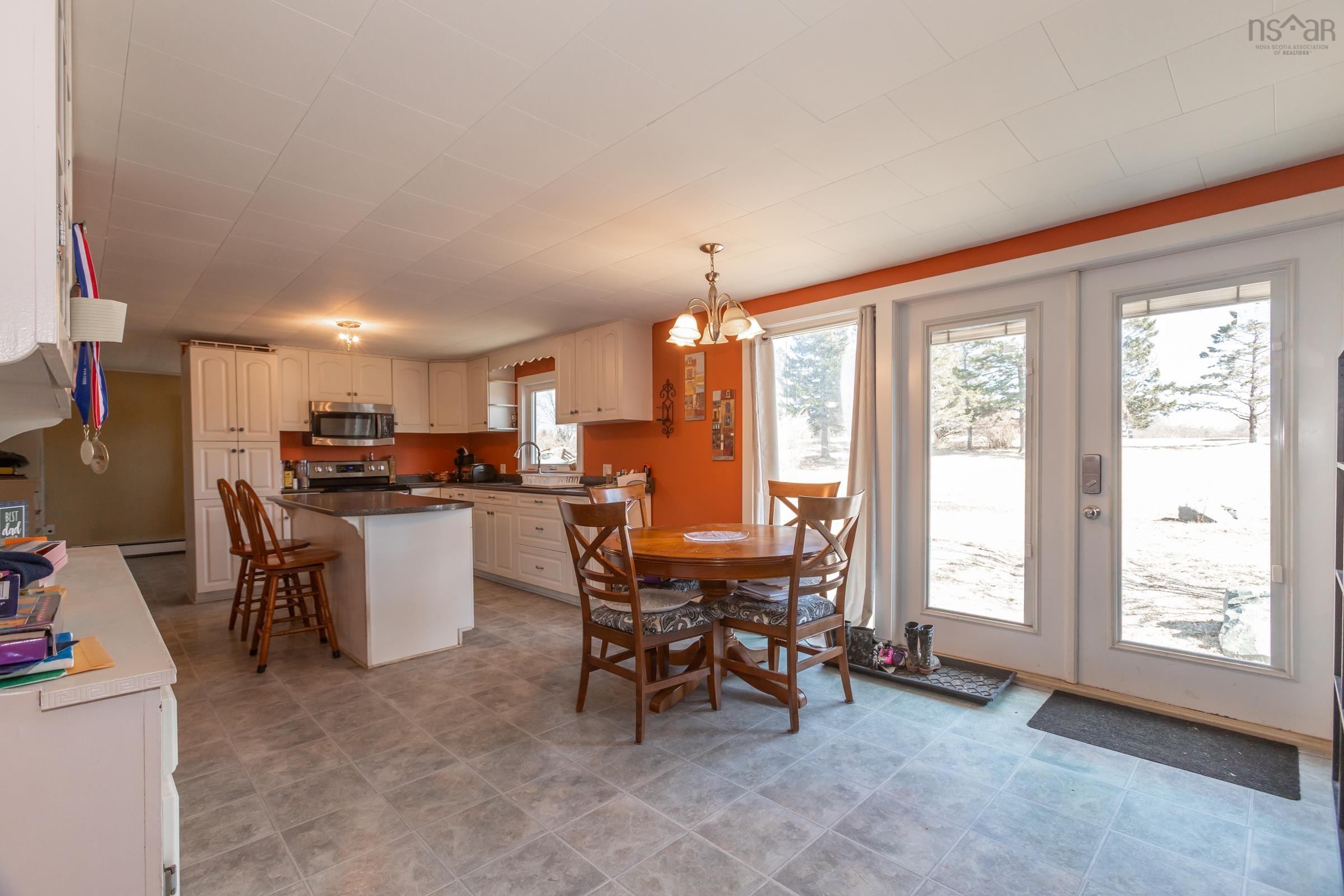 $299,000.00: 30 Common Cross Road, Saulnierville