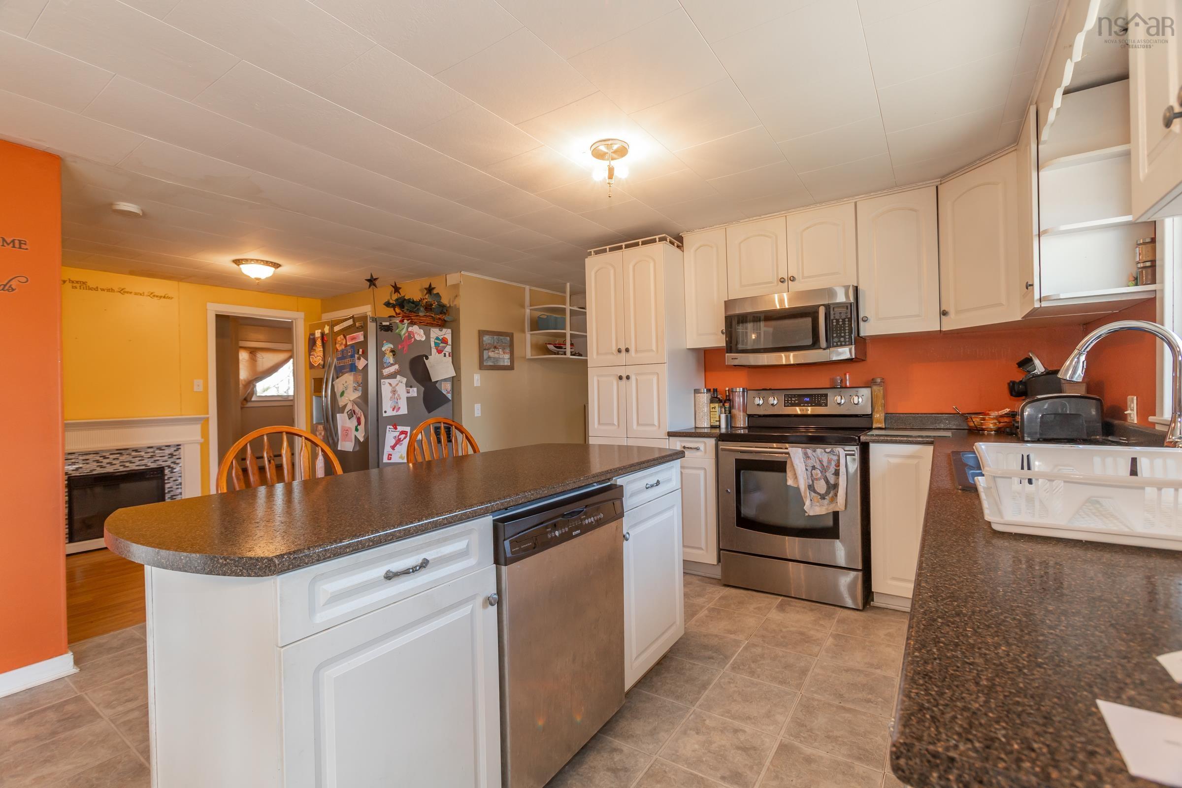 $299,000.00: 30 Common Cross Road, Saulnierville
