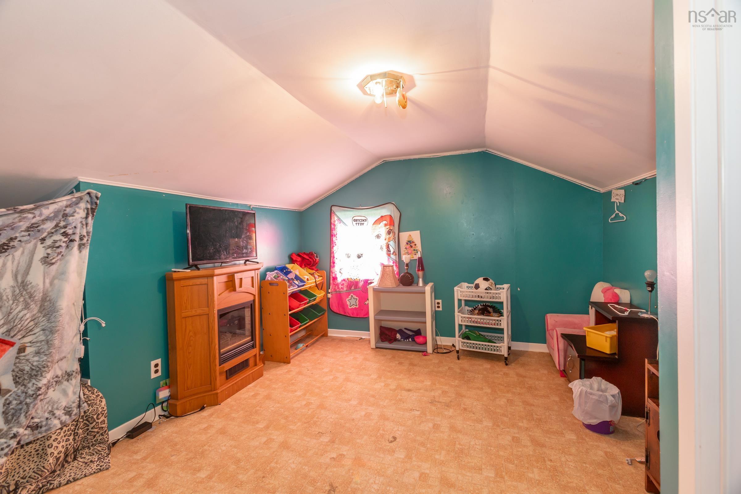 $299,000.00: 30 Common Cross Road, Saulnierville