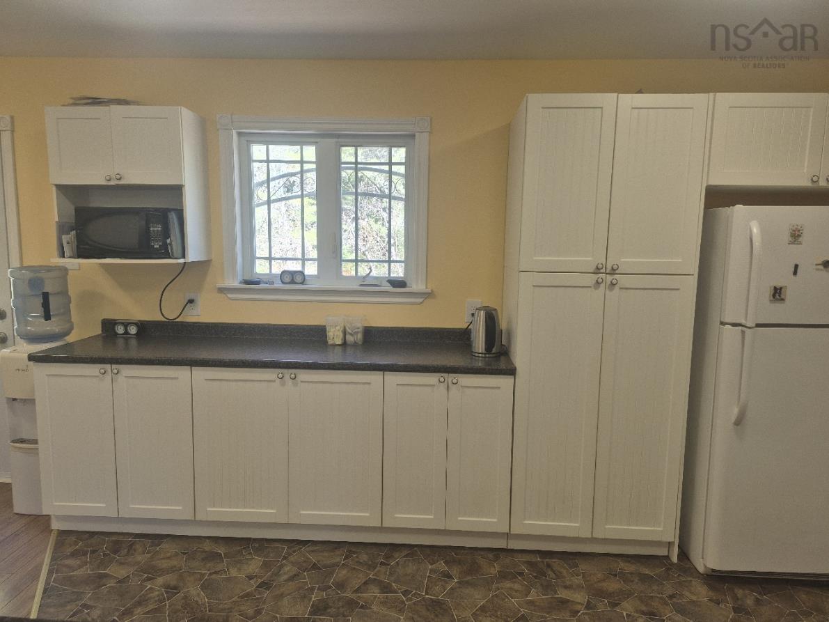 $425,000.00: 420 Bolivar Road, Rhodes Corner
