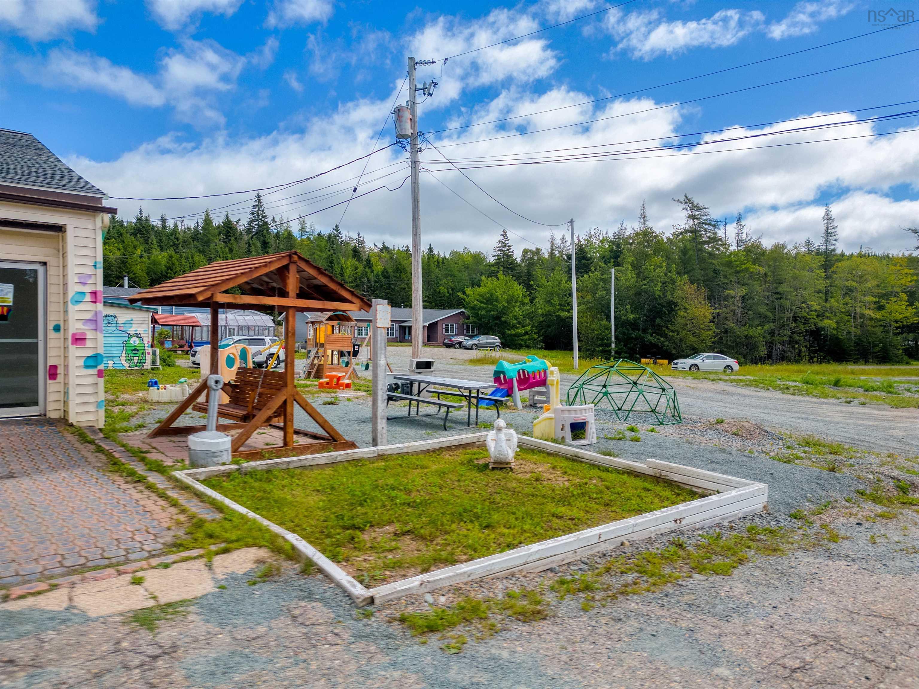 $699,000.00: 11 Strike Lane, Smith Settlement