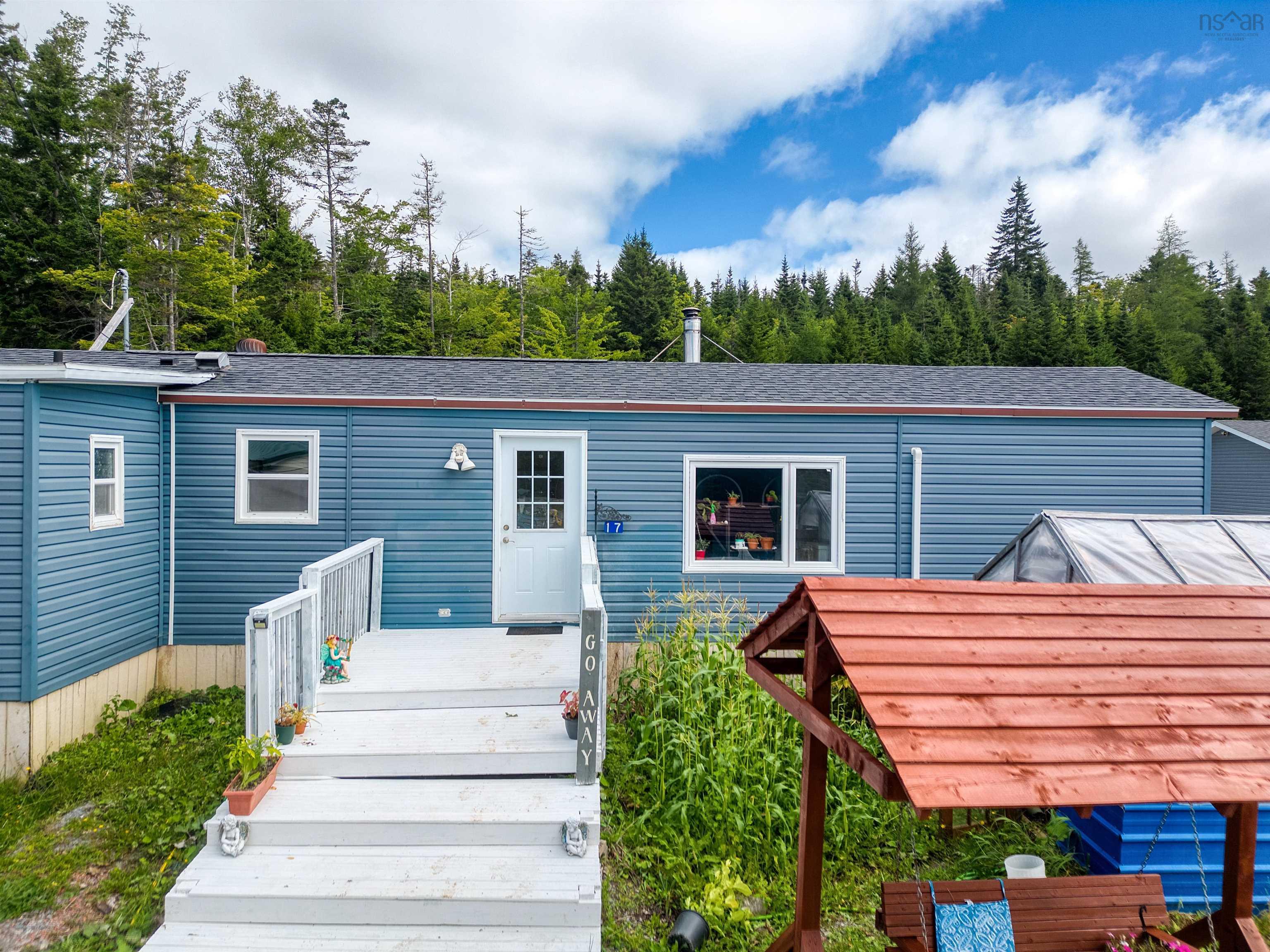 $699,000.00: 11 Strike Lane, Smith Settlement