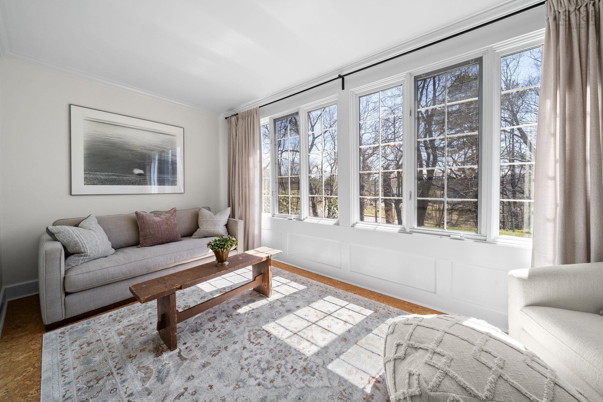 $649,900.00: 6 Oakdene Avenue, Kentville