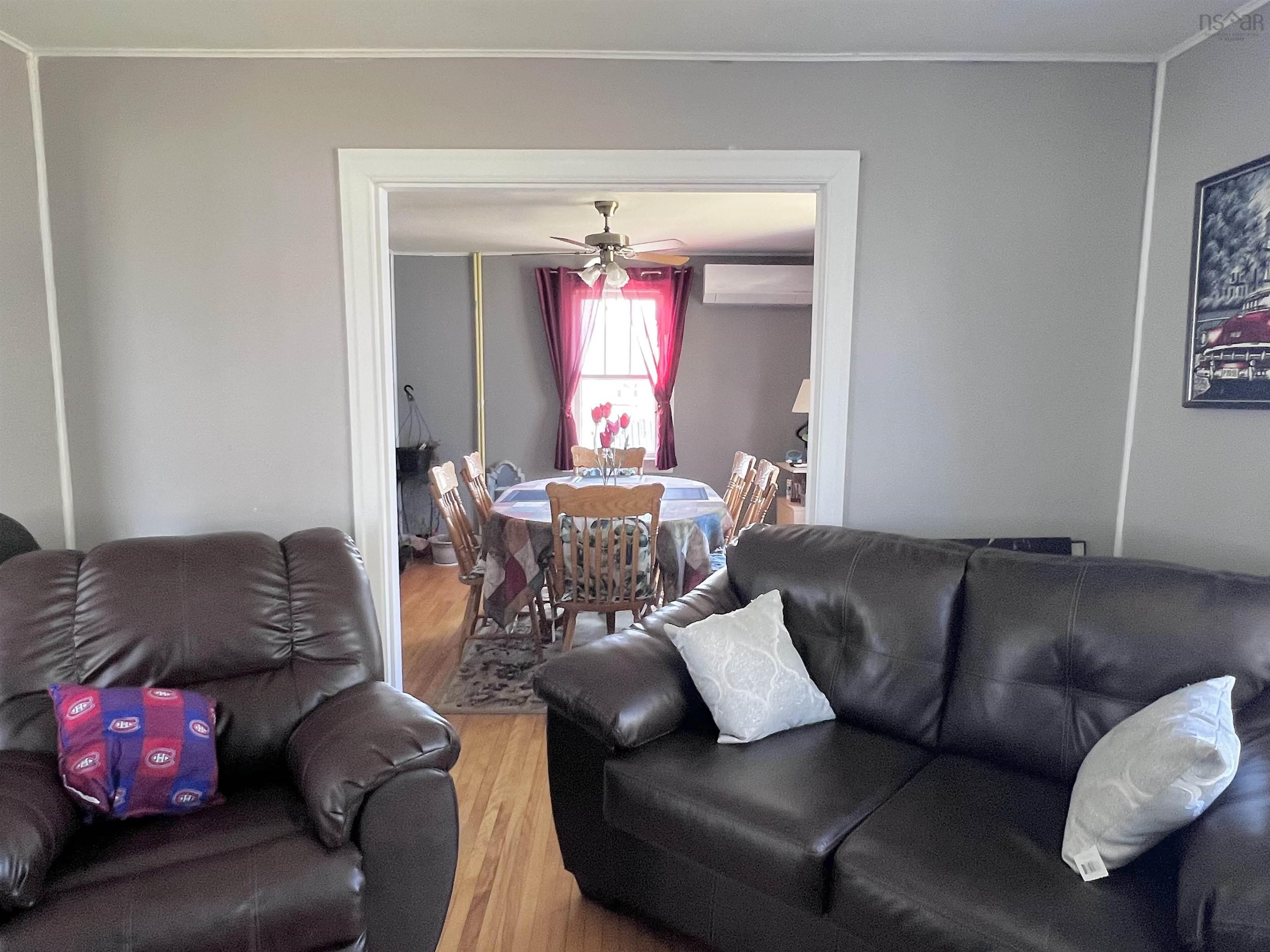 $285,000.00: 166 North Foord Street, Stellarton