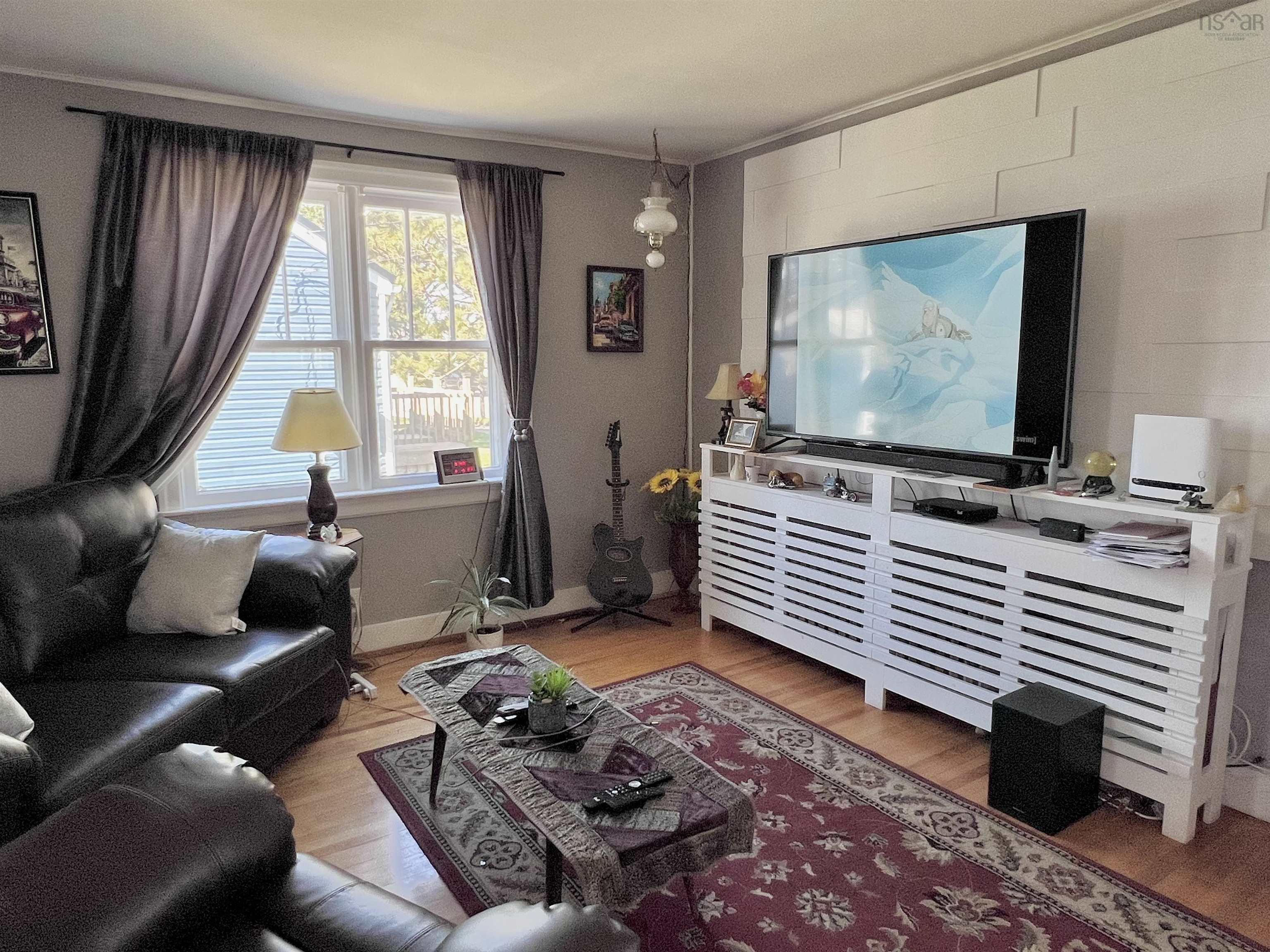 $285,000.00: 166 North Foord Street, Stellarton