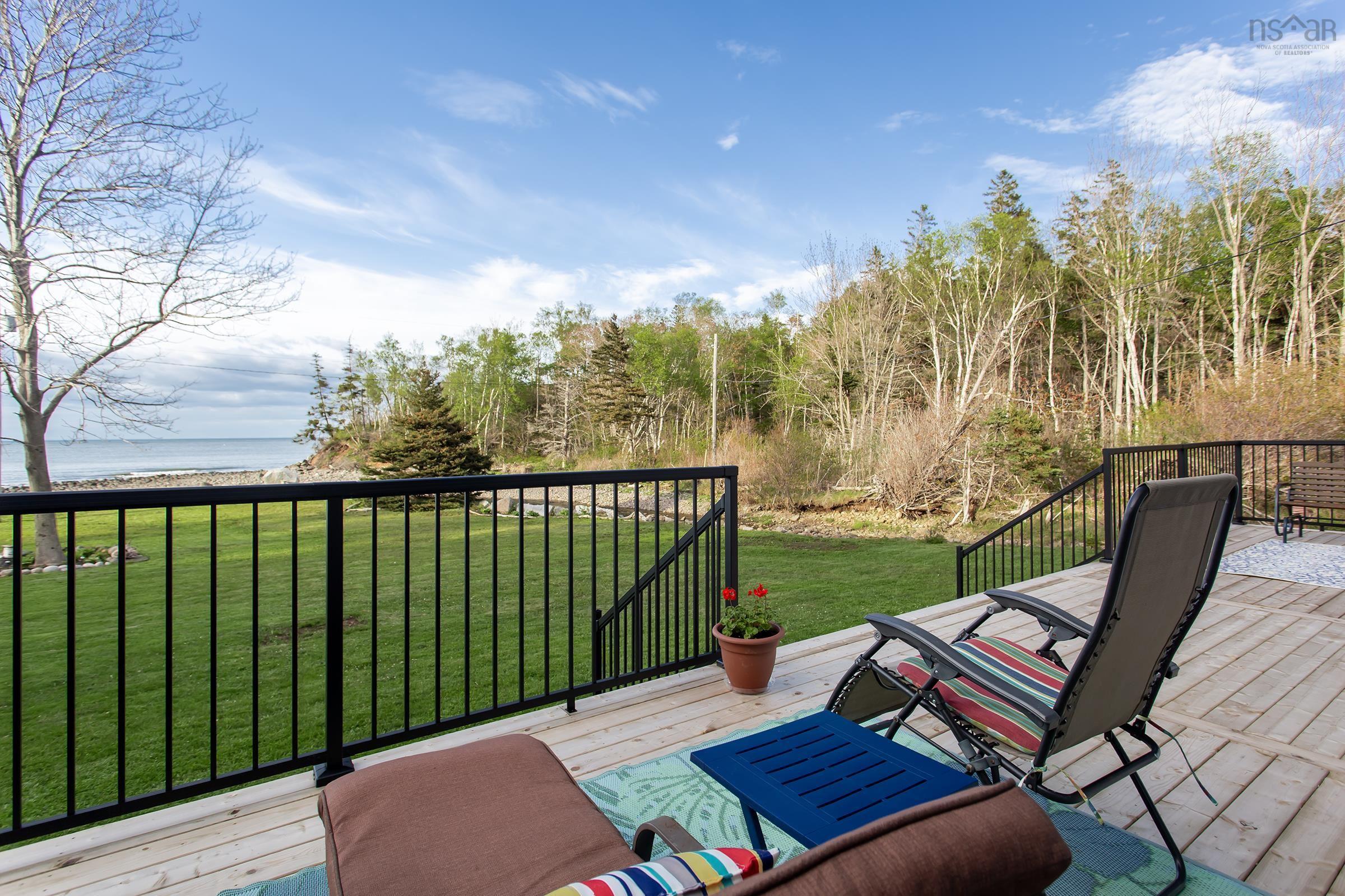 $774,900.00: 7993 Shore Road W, Hampton