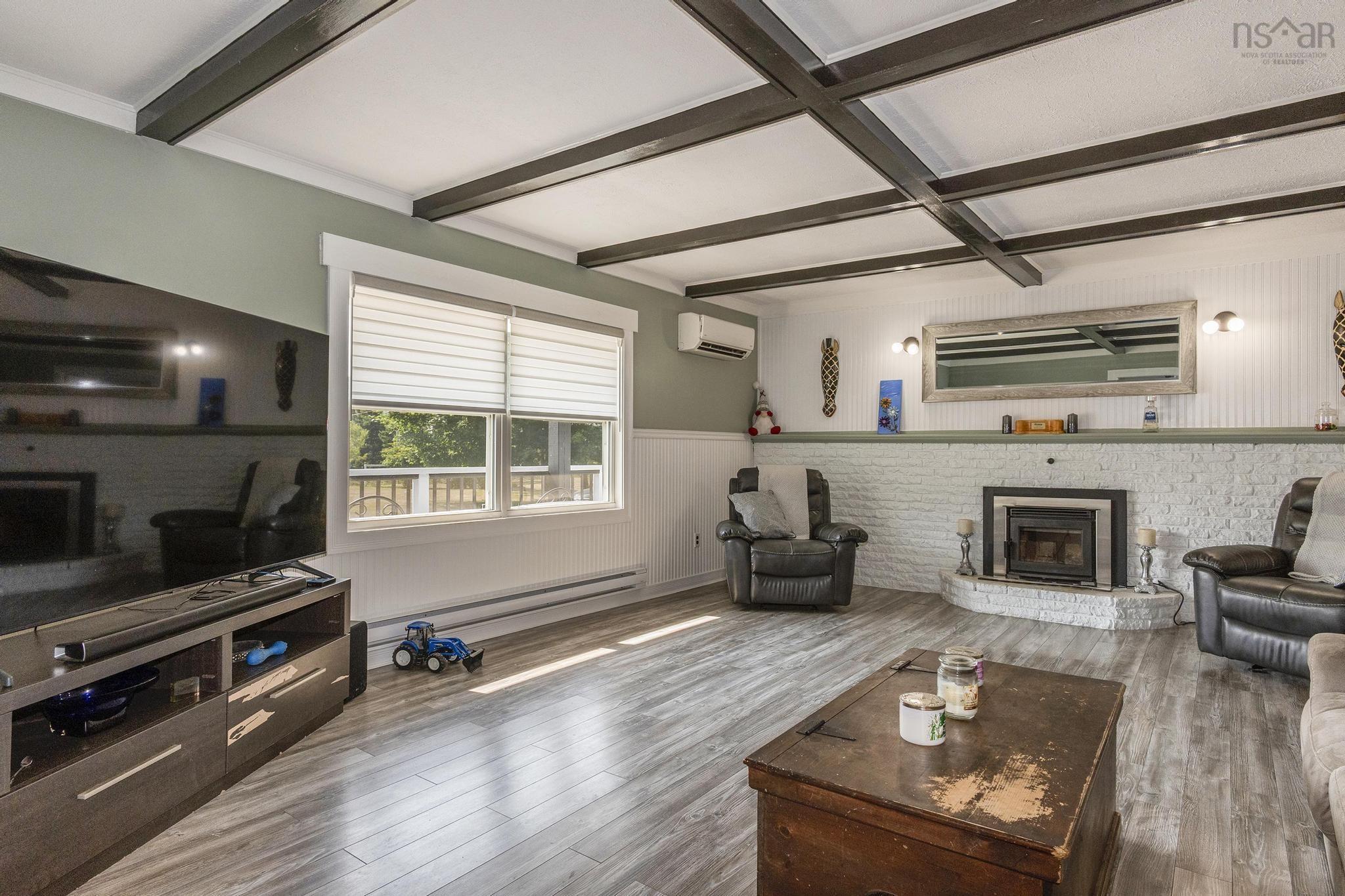 $699,900.00: 536 Salmon River Road, Salmon River