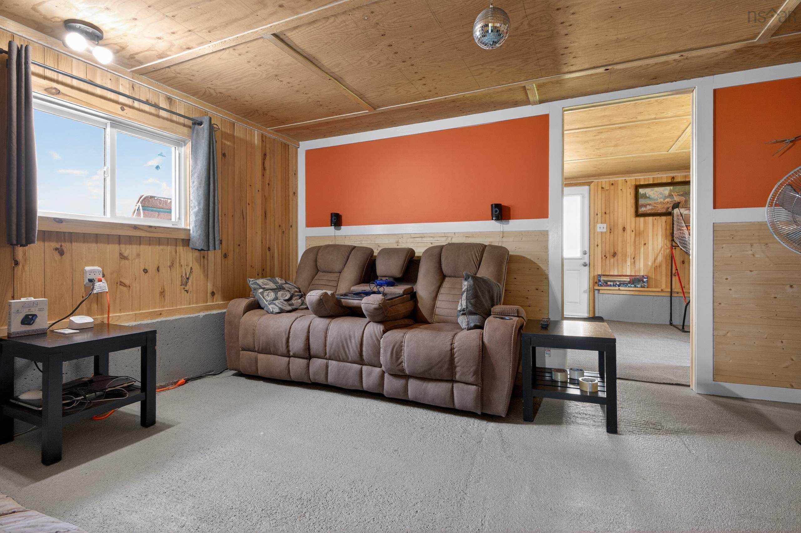 $699,900.00: 536 Salmon River Road, Salmon River