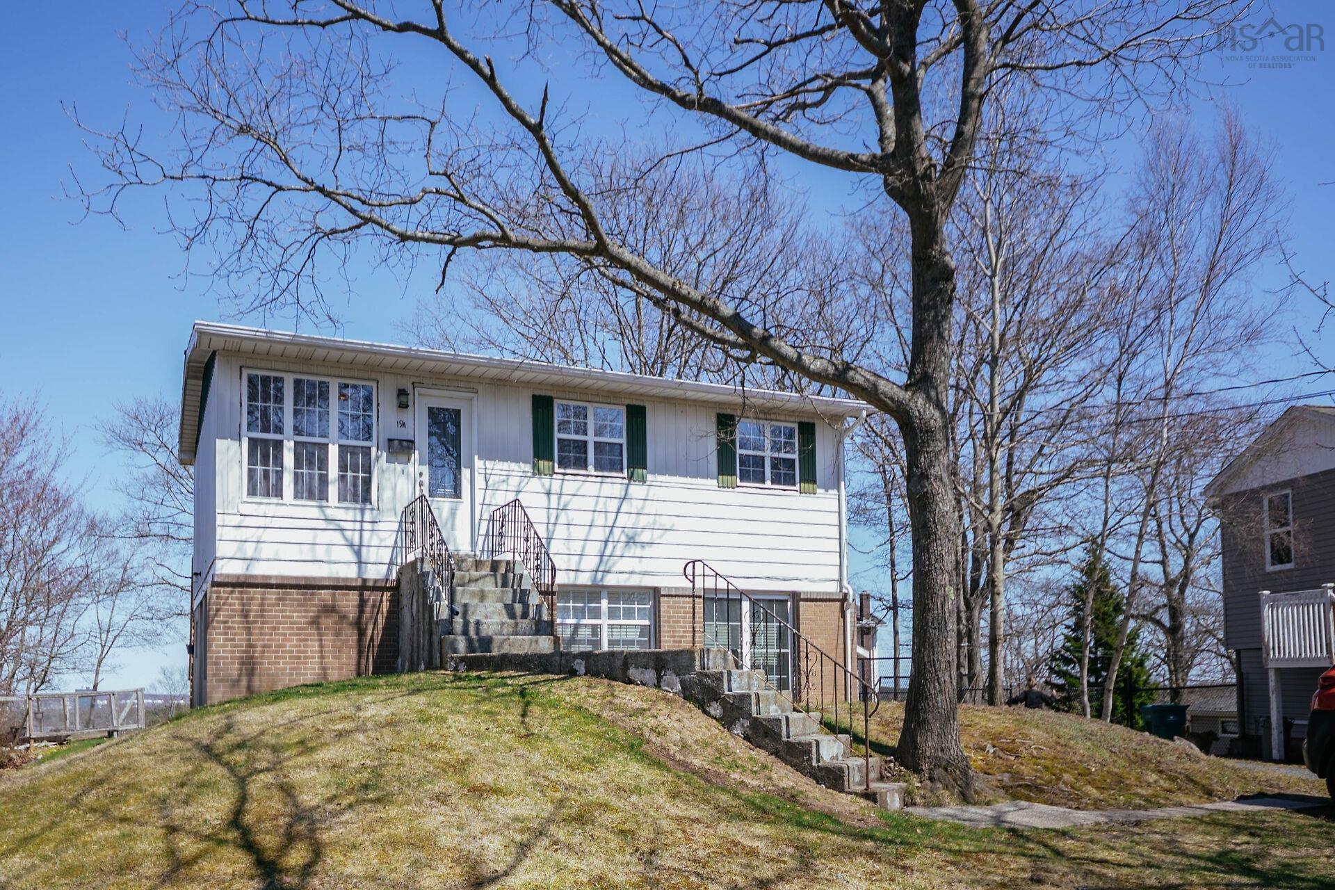 19 Circle Drive, Halifax, NS (MLS® 202609784) | Halifax Real Estate | RE/MAX Halifax
