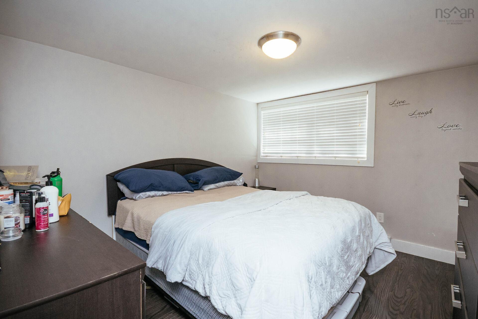 $599,900.00: 19 circle Drive, Halifax