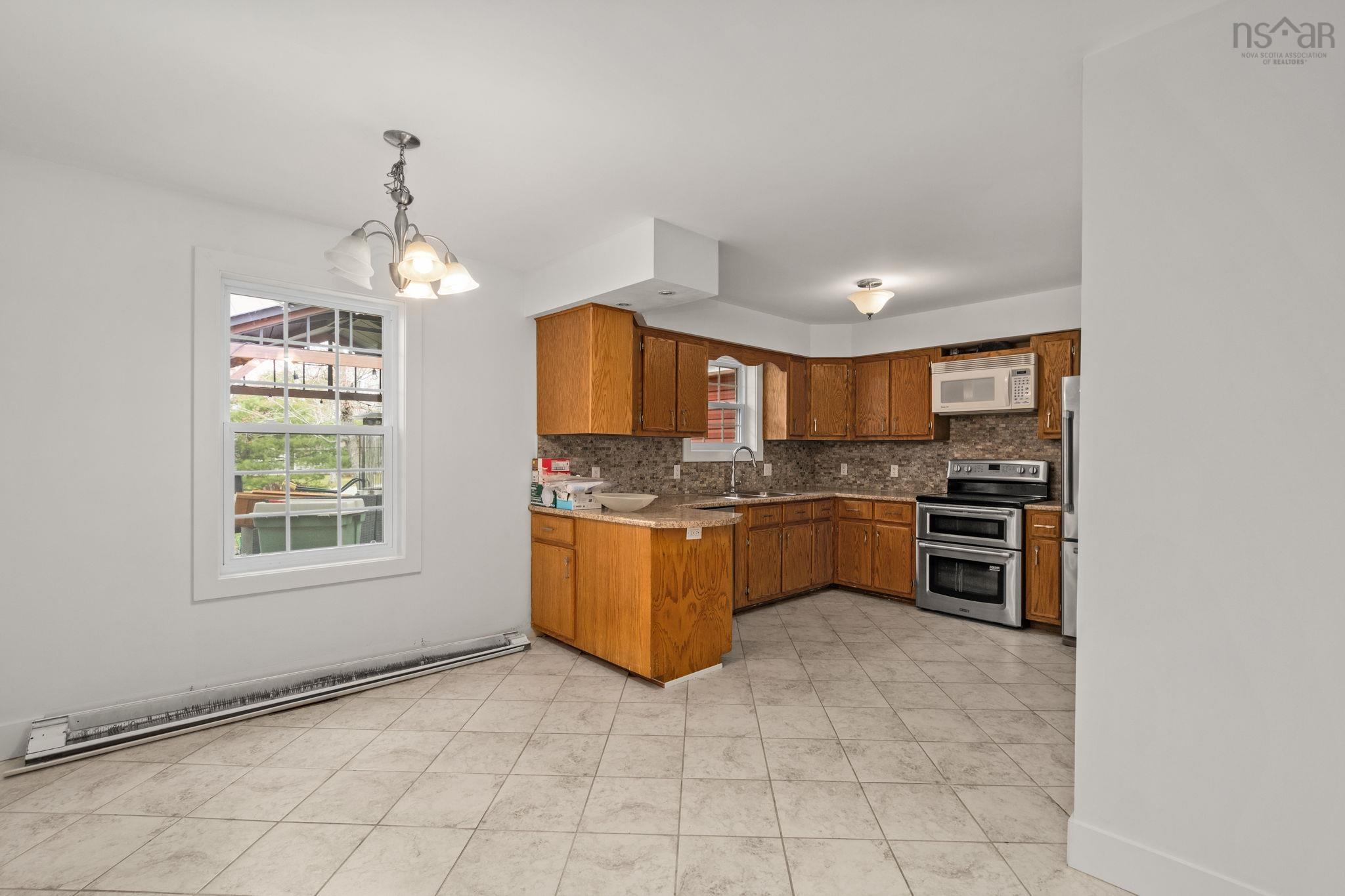 $524,900.00: 21 Malcolm Lucas Drive, Enfield