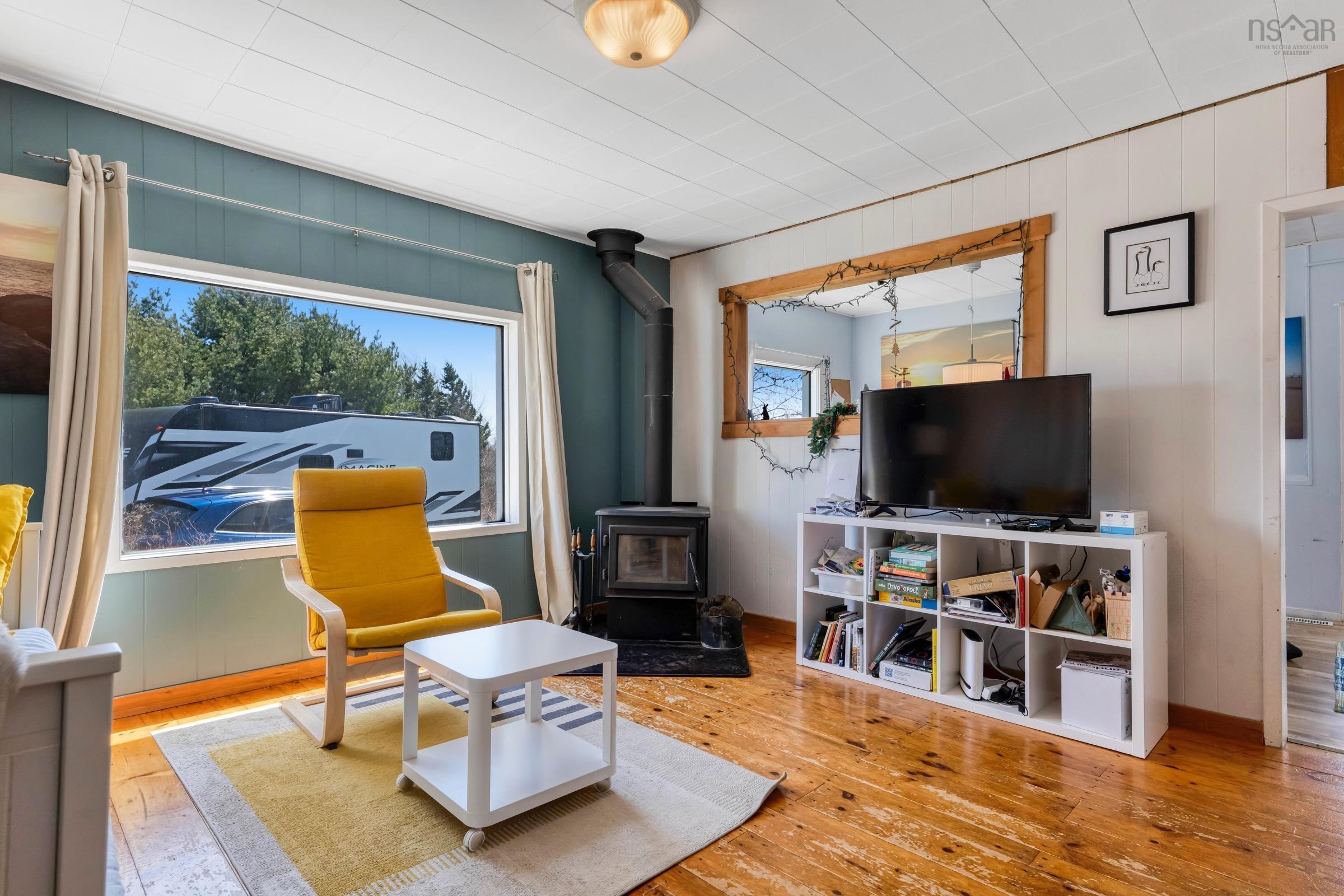 $419,000.00: 271 Green Street, Lunenburg