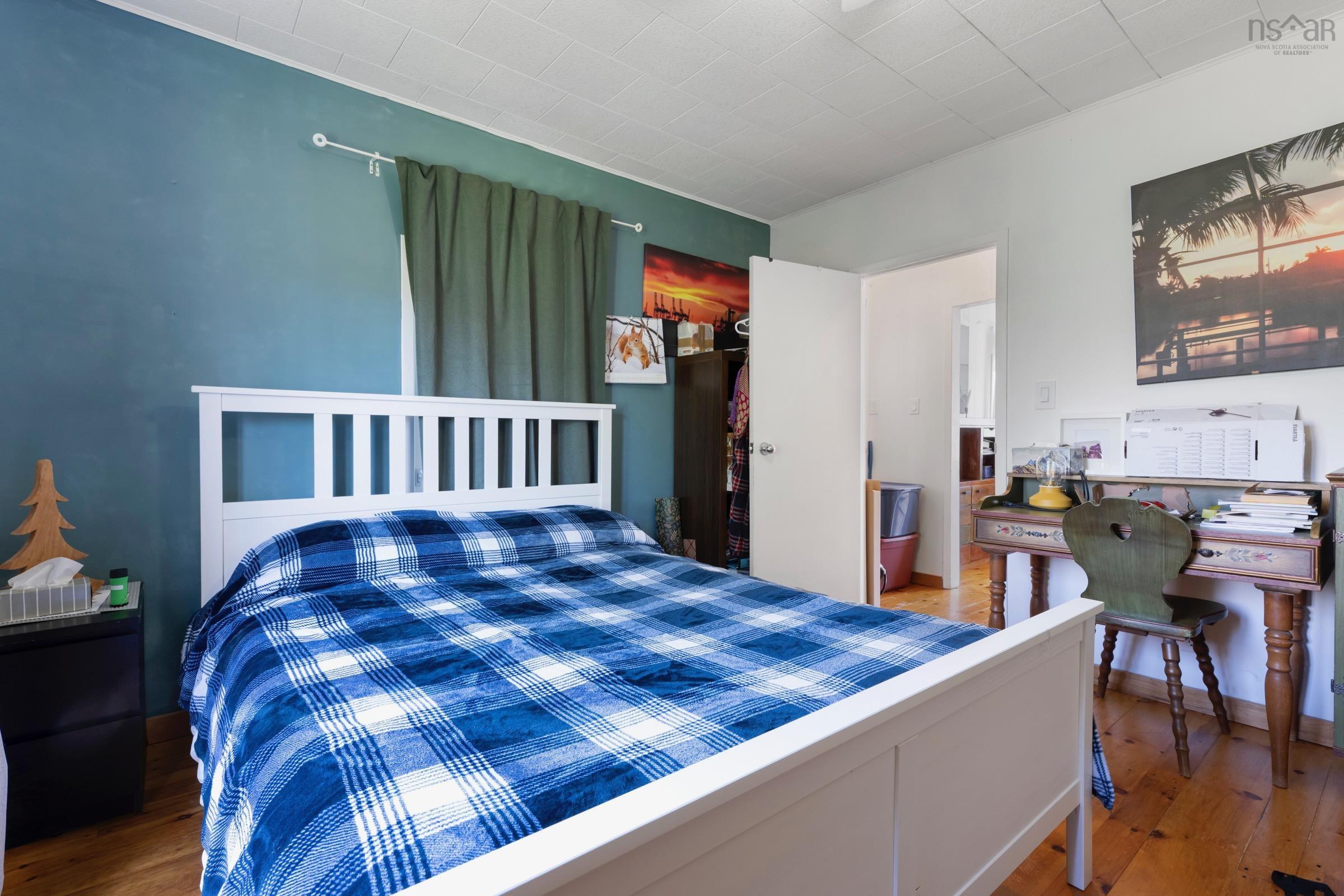 $419,000.00: 271 Green Street, Lunenburg
