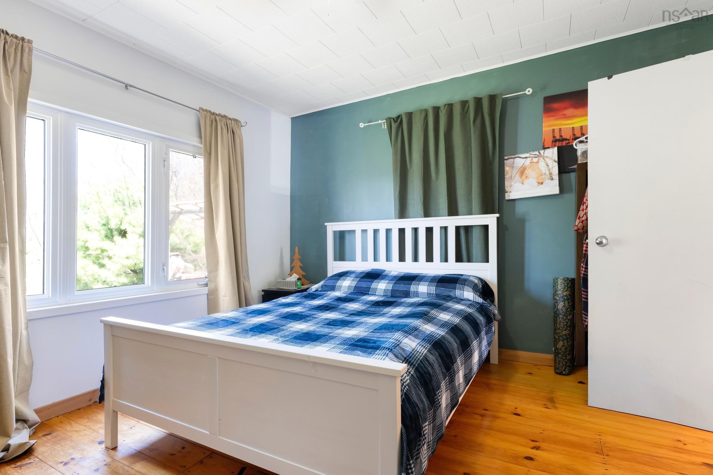 $419,000.00: 271 Green Street, Lunenburg