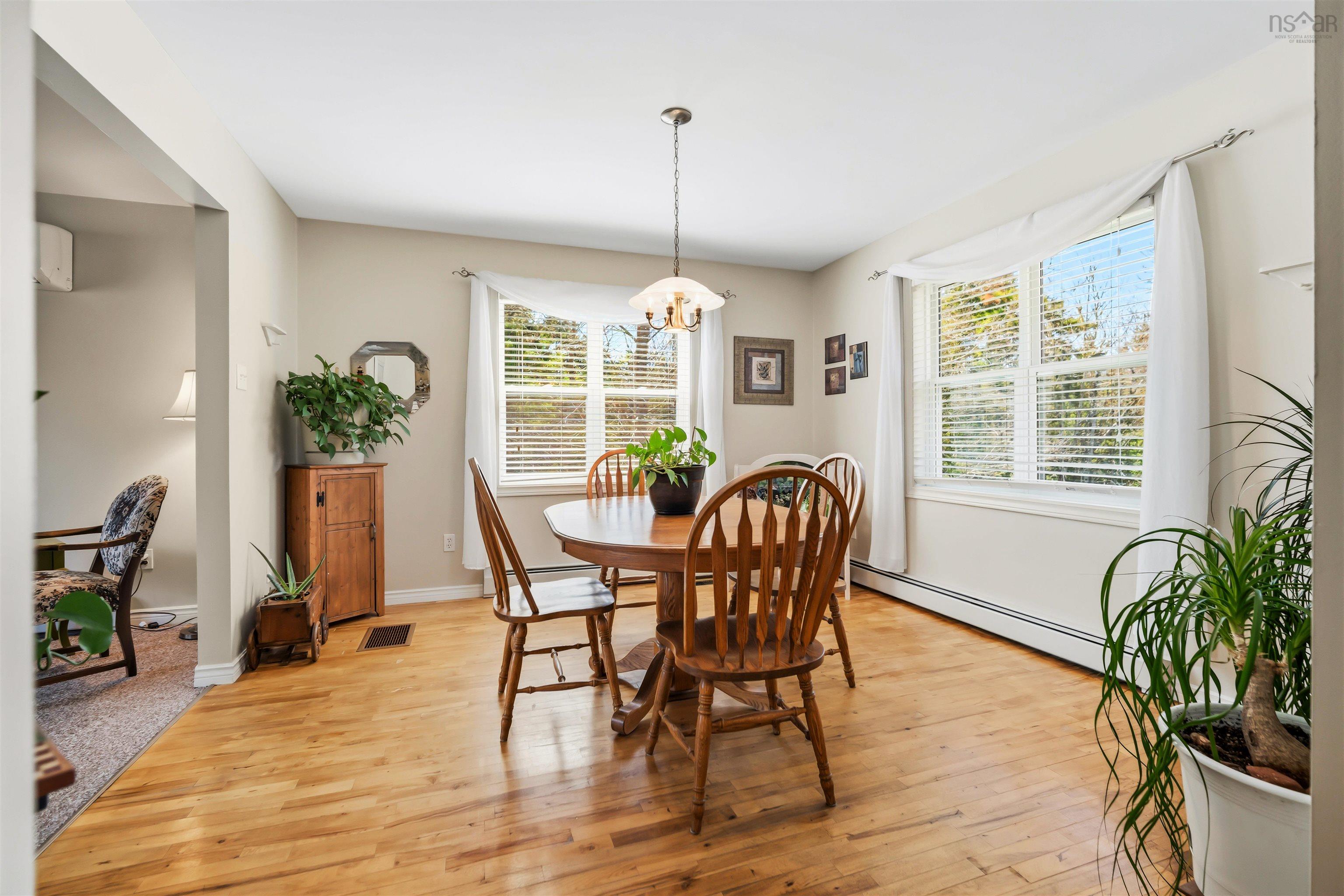 $674,900.00: 31 Rising Sun Trail, Hammonds Plains