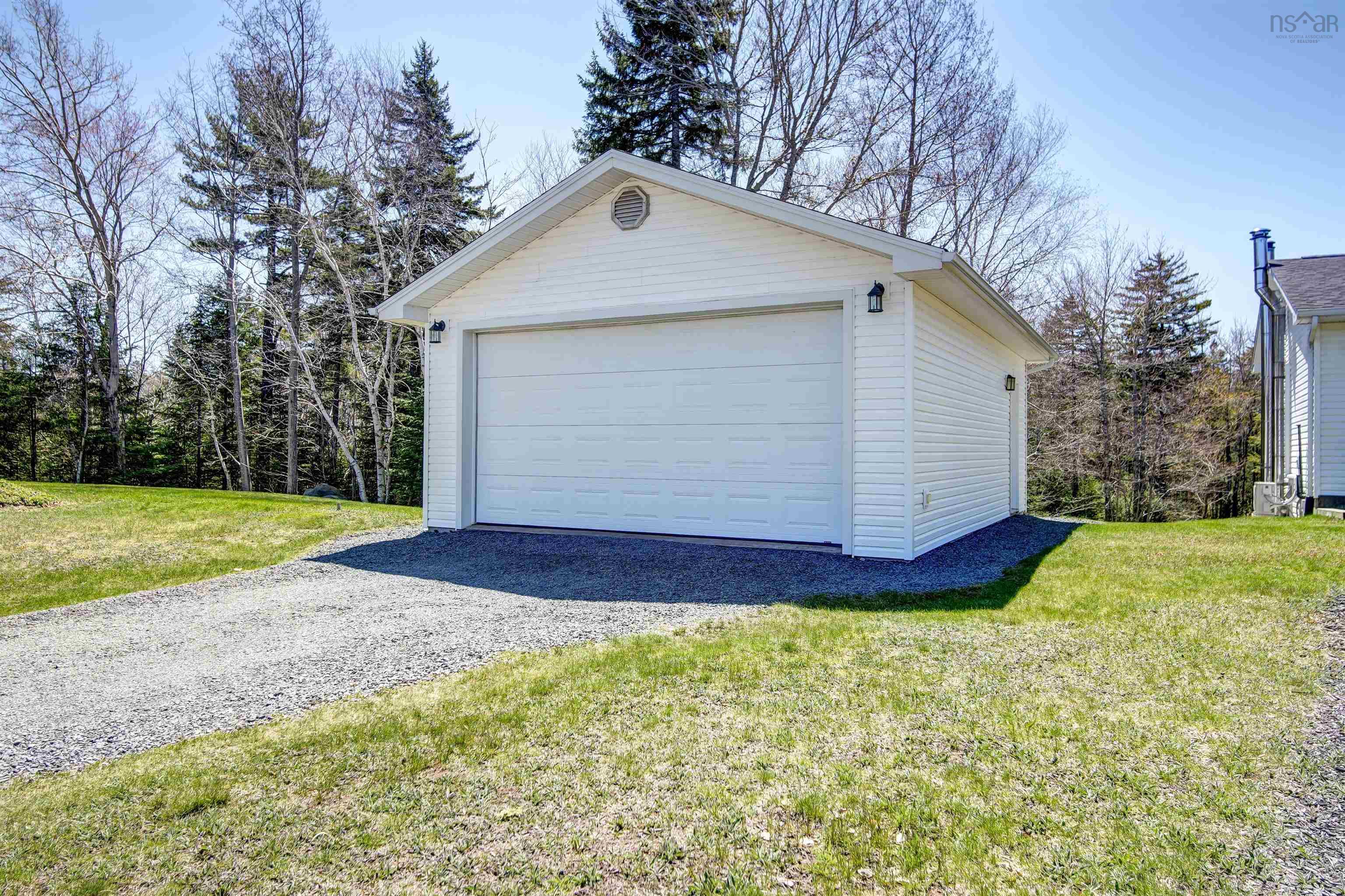 $674,900.00: 31 Rising Sun Trail, Hammonds Plains